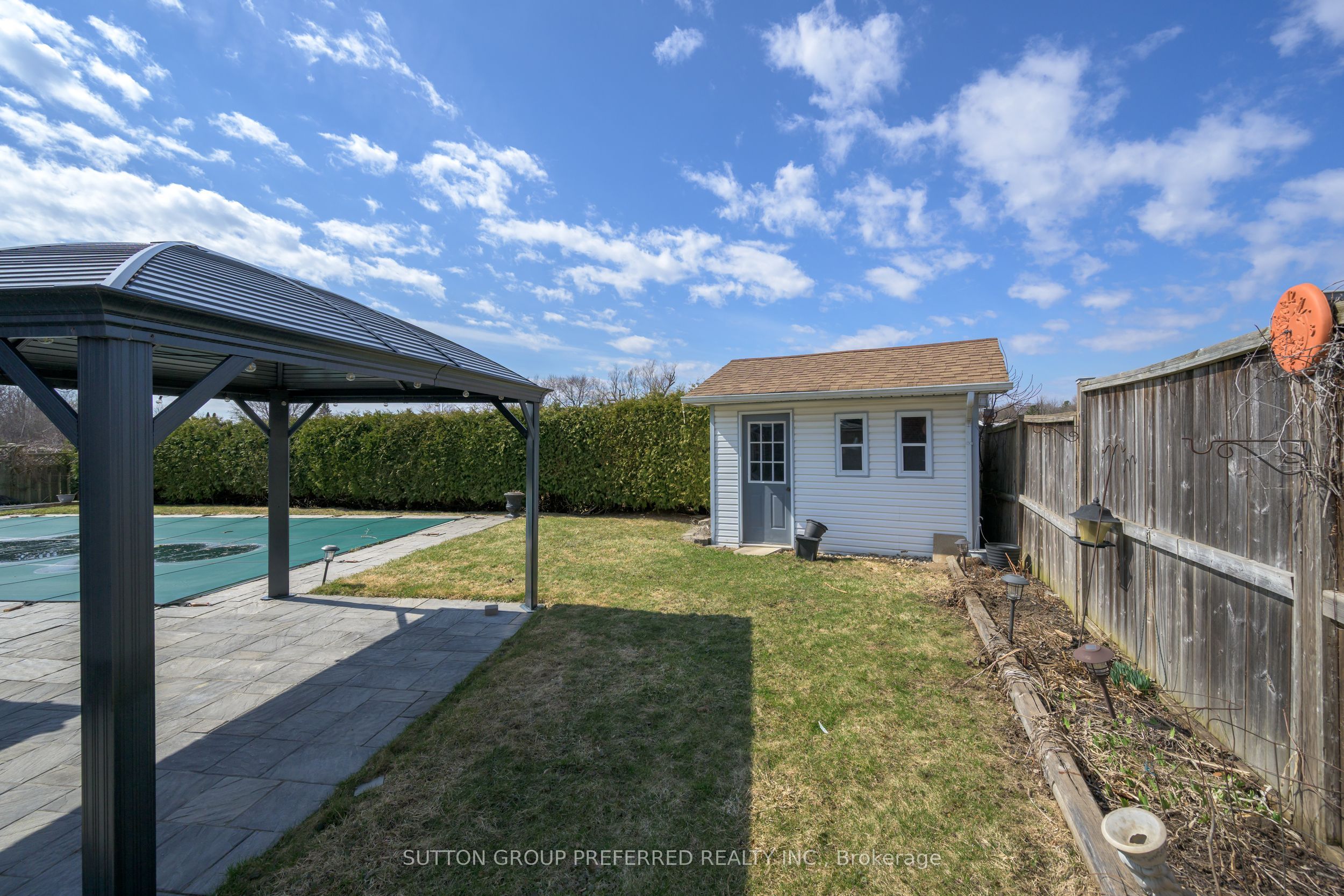 144 Meridene Crescent Property Photo 36