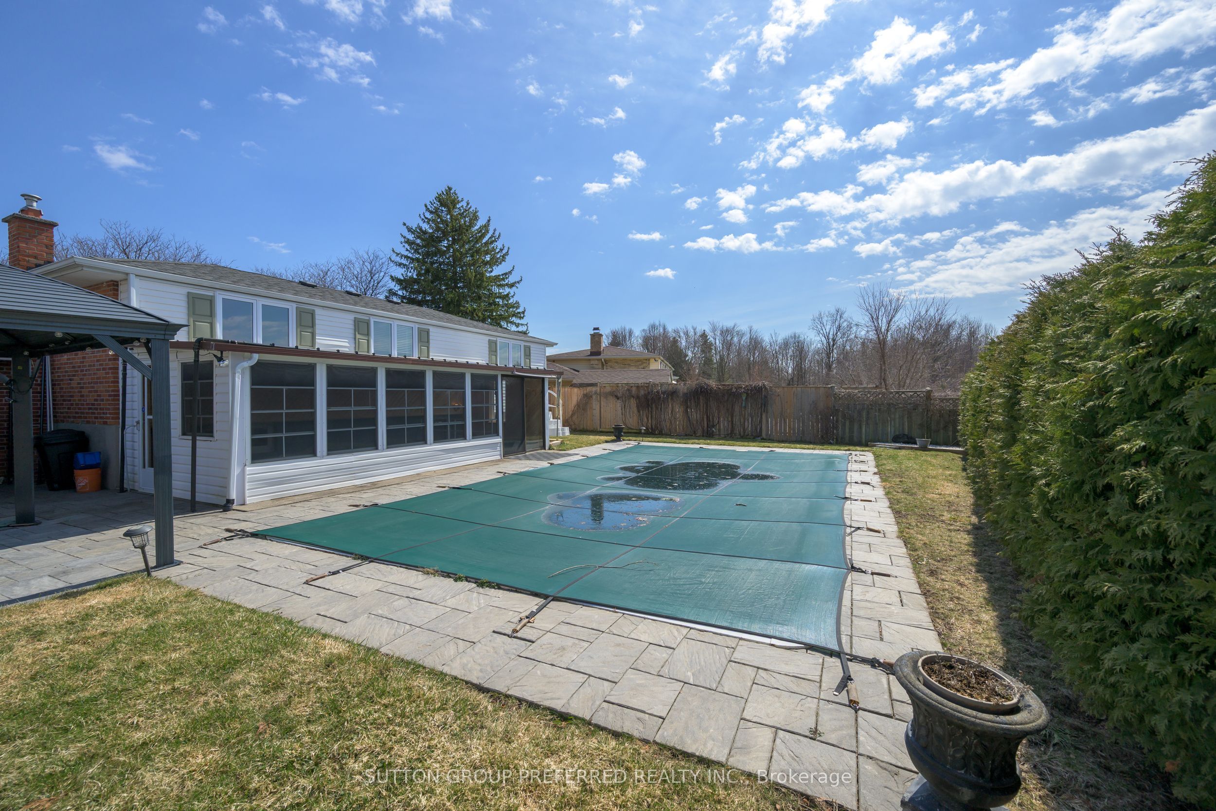 144 Meridene Crescent Property Photo 40