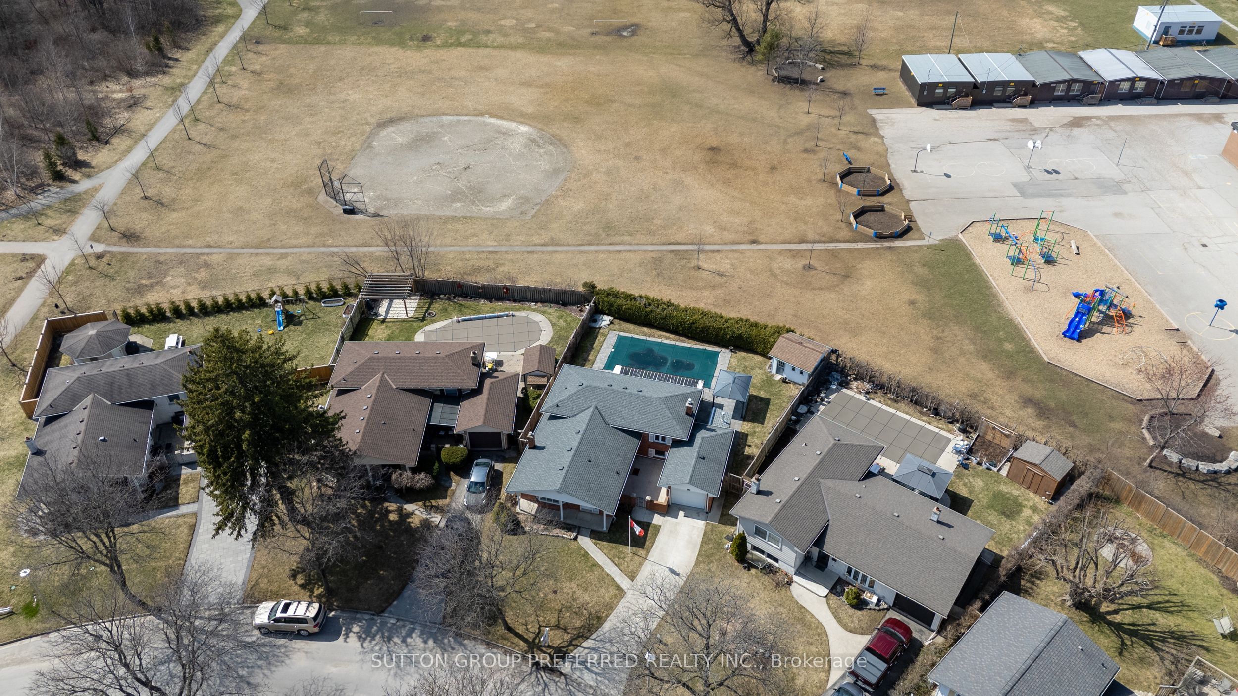 144 Meridene Crescent Property Photo 42