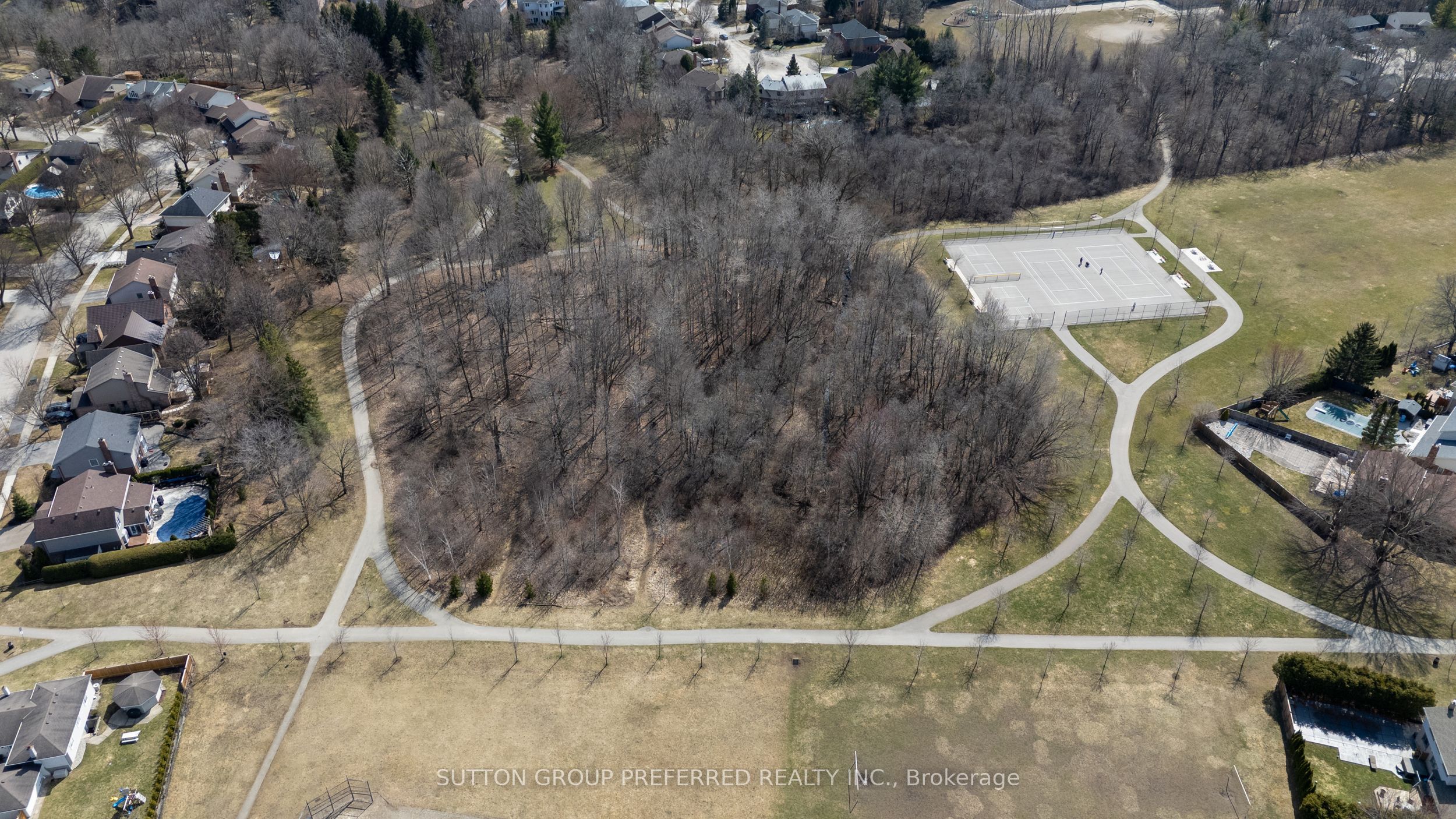144 Meridene Crescent Property Photo 44