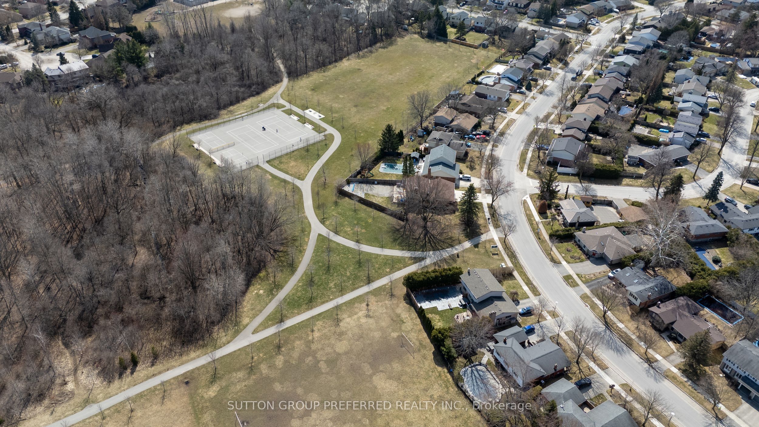 144 Meridene Crescent Property Photo 45