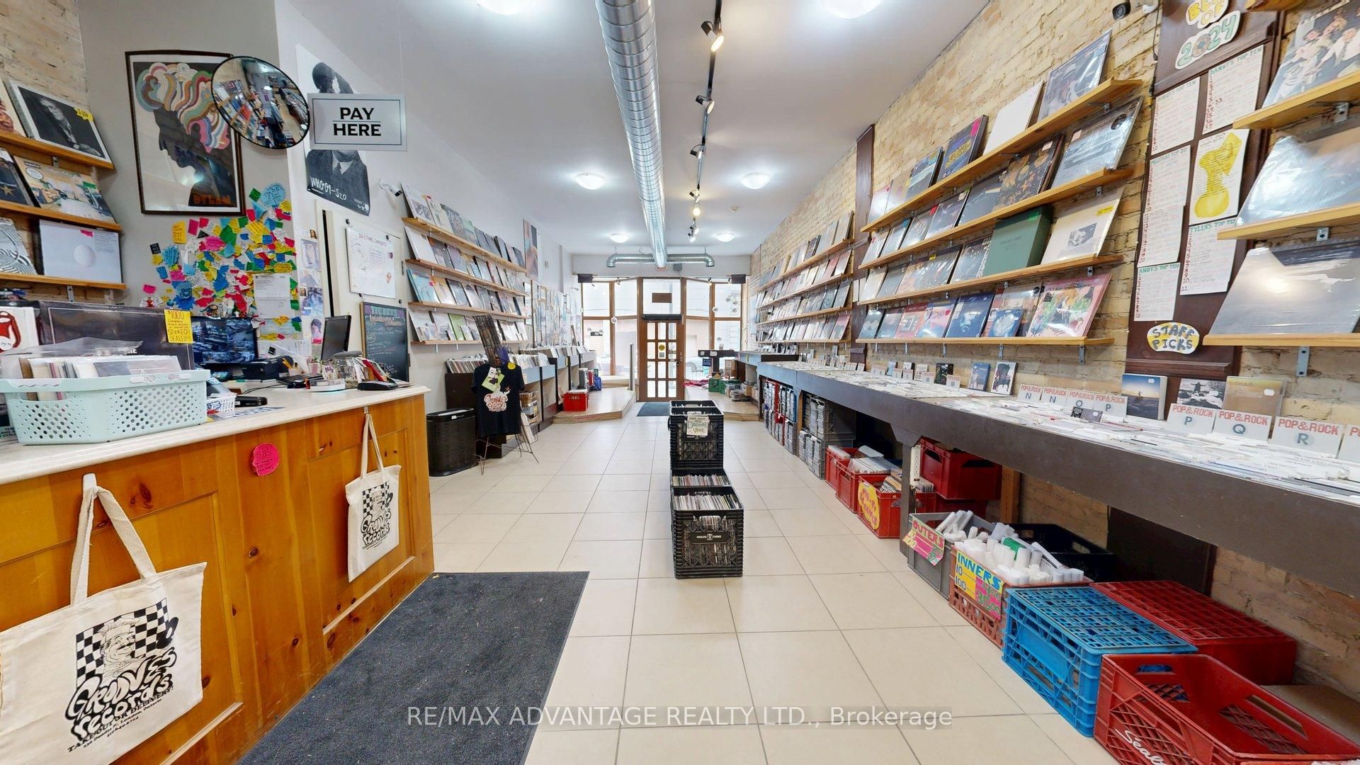 236 Dundas Street Property Photo 2