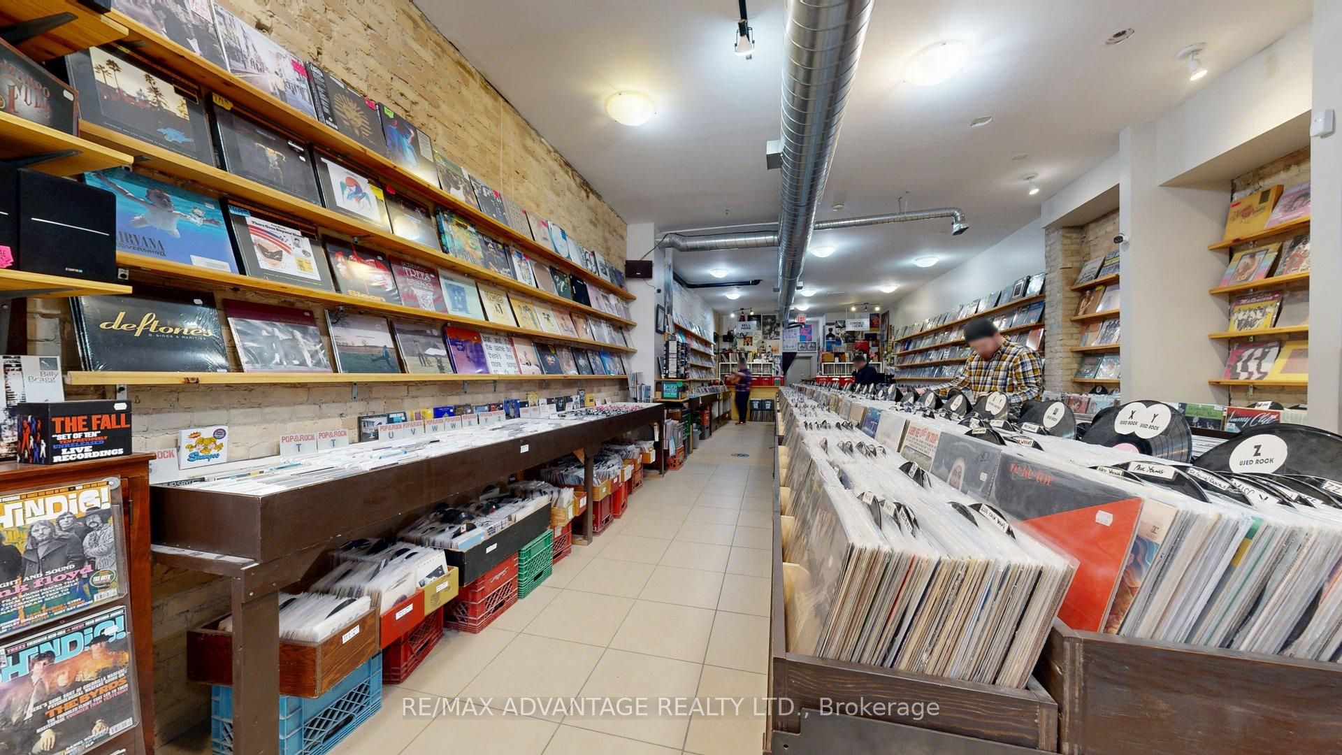 236 Dundas Street Property Photo 7