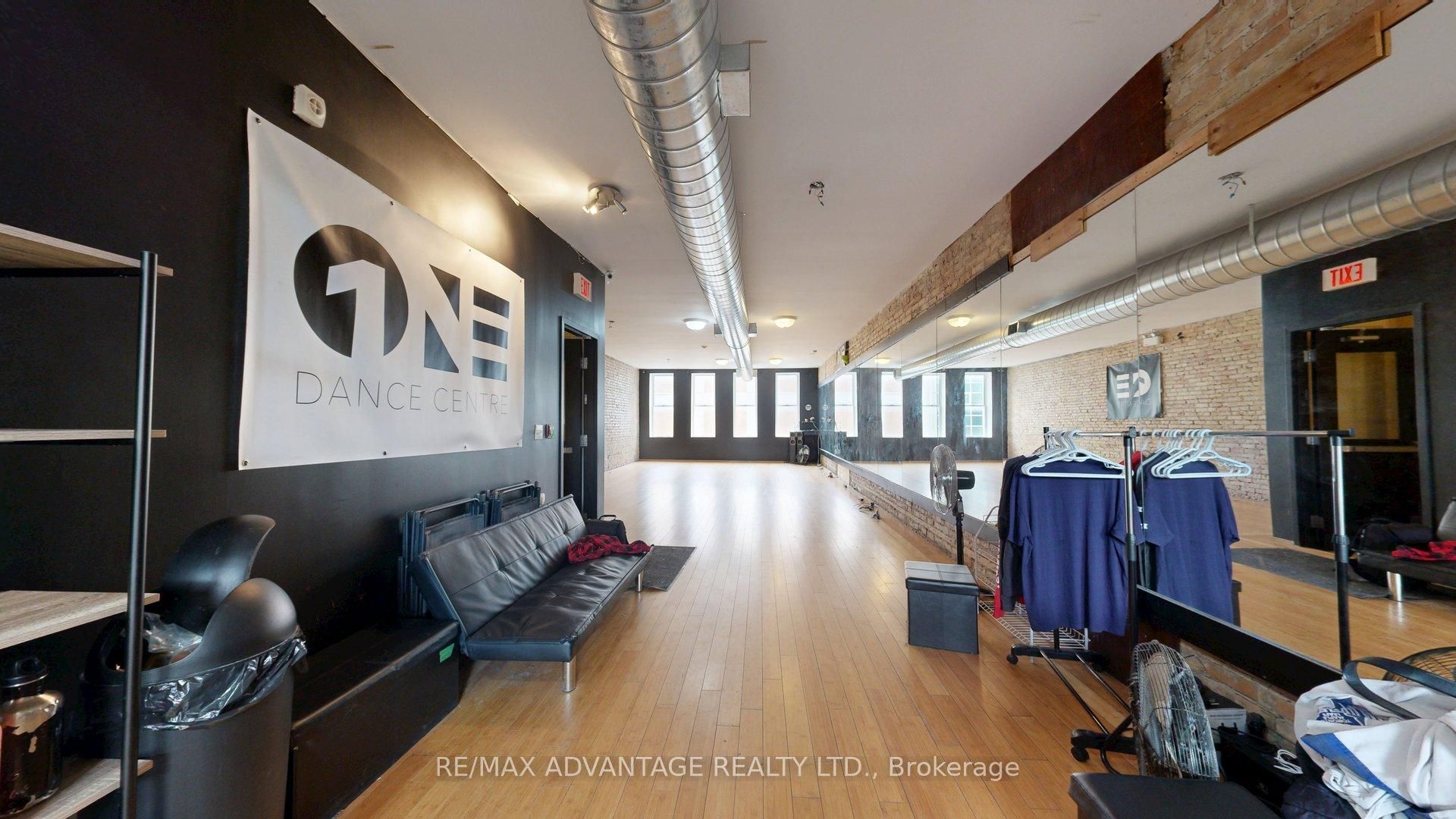 236 Dundas Street Property Photo 13