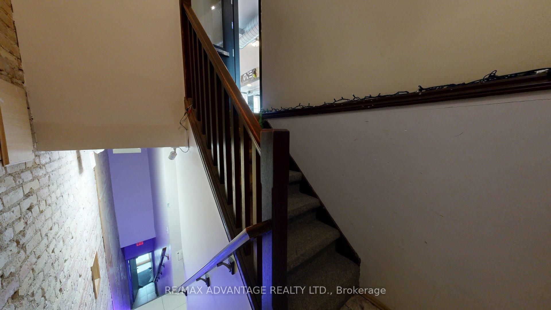 236 Dundas Street Property Photo 17