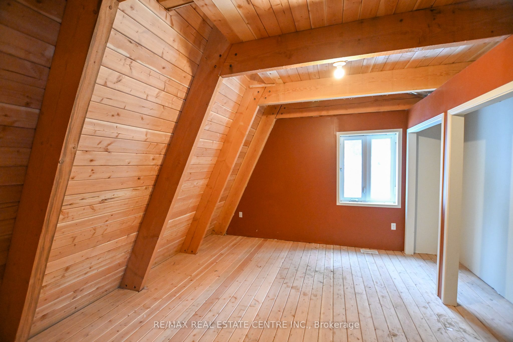 9 Urban Street Property Photo 10