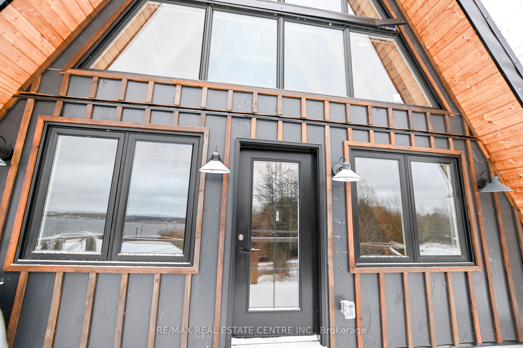 9 Urban Street Property Photo 18