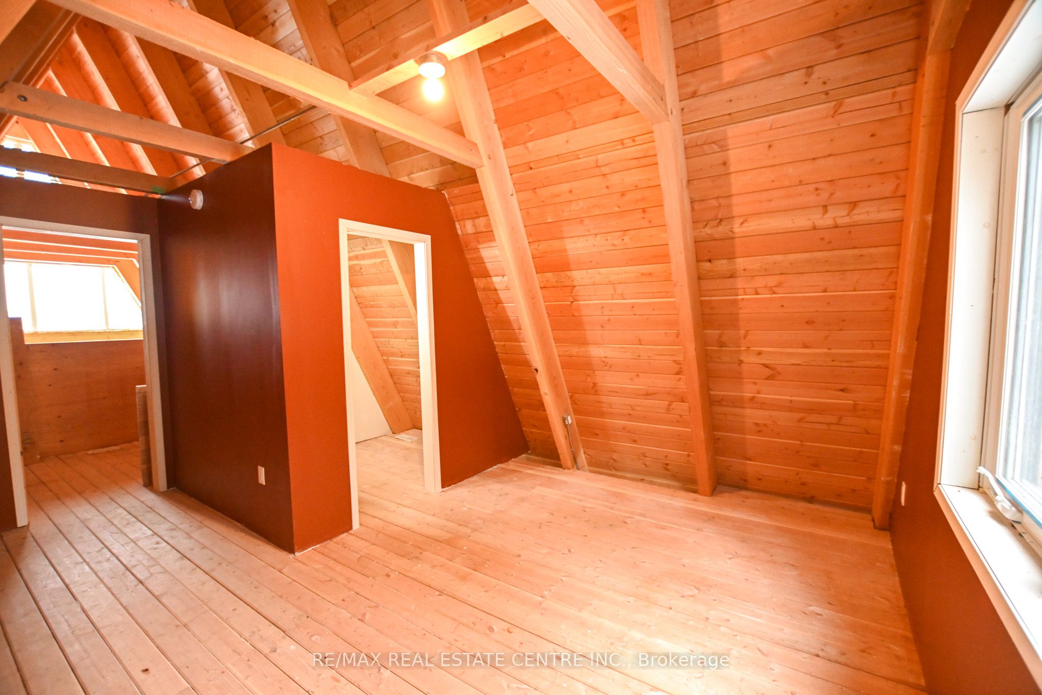 9 Urban Street Property Photo 24
