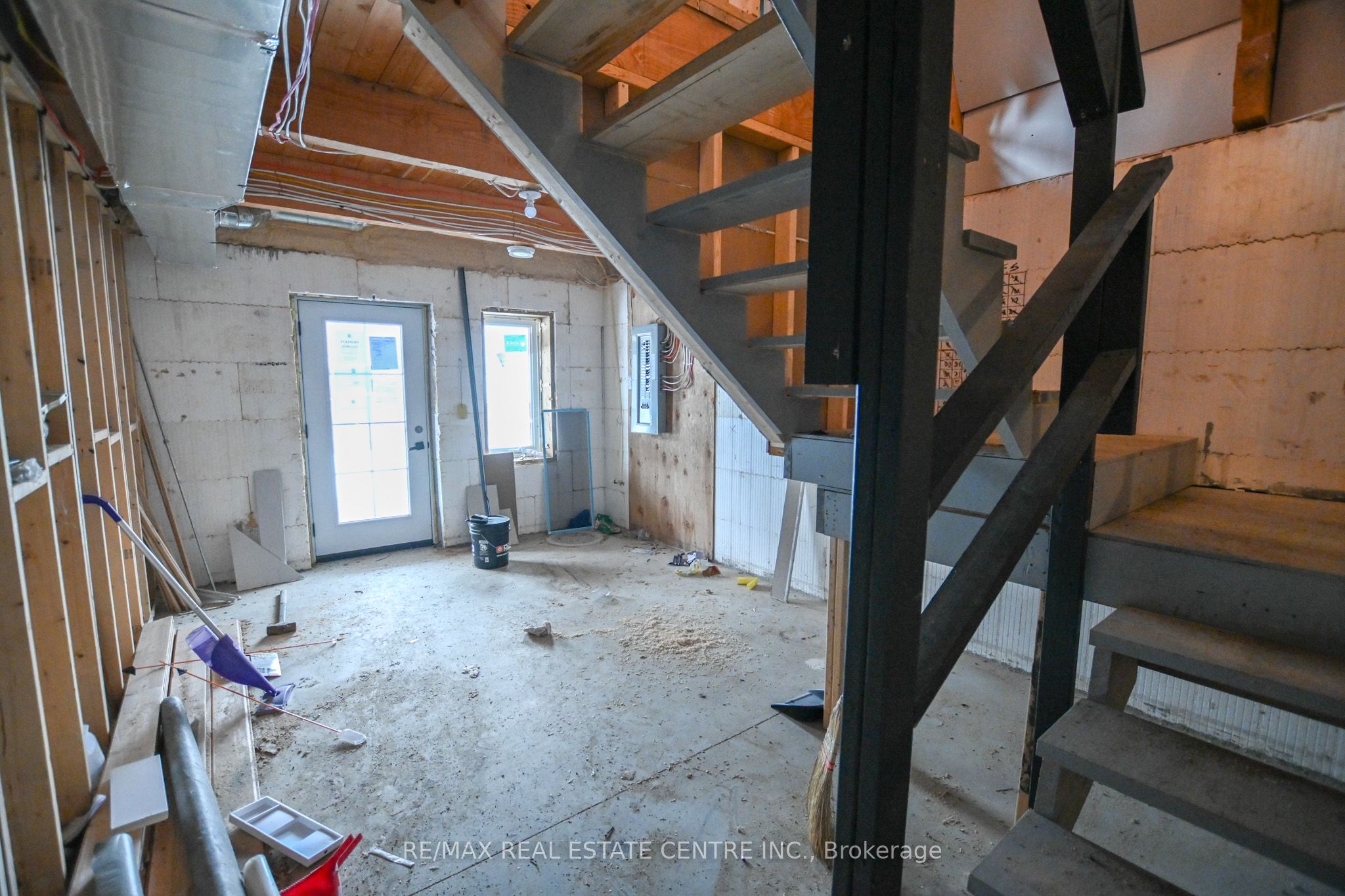 9 Urban Street Property Photo 28