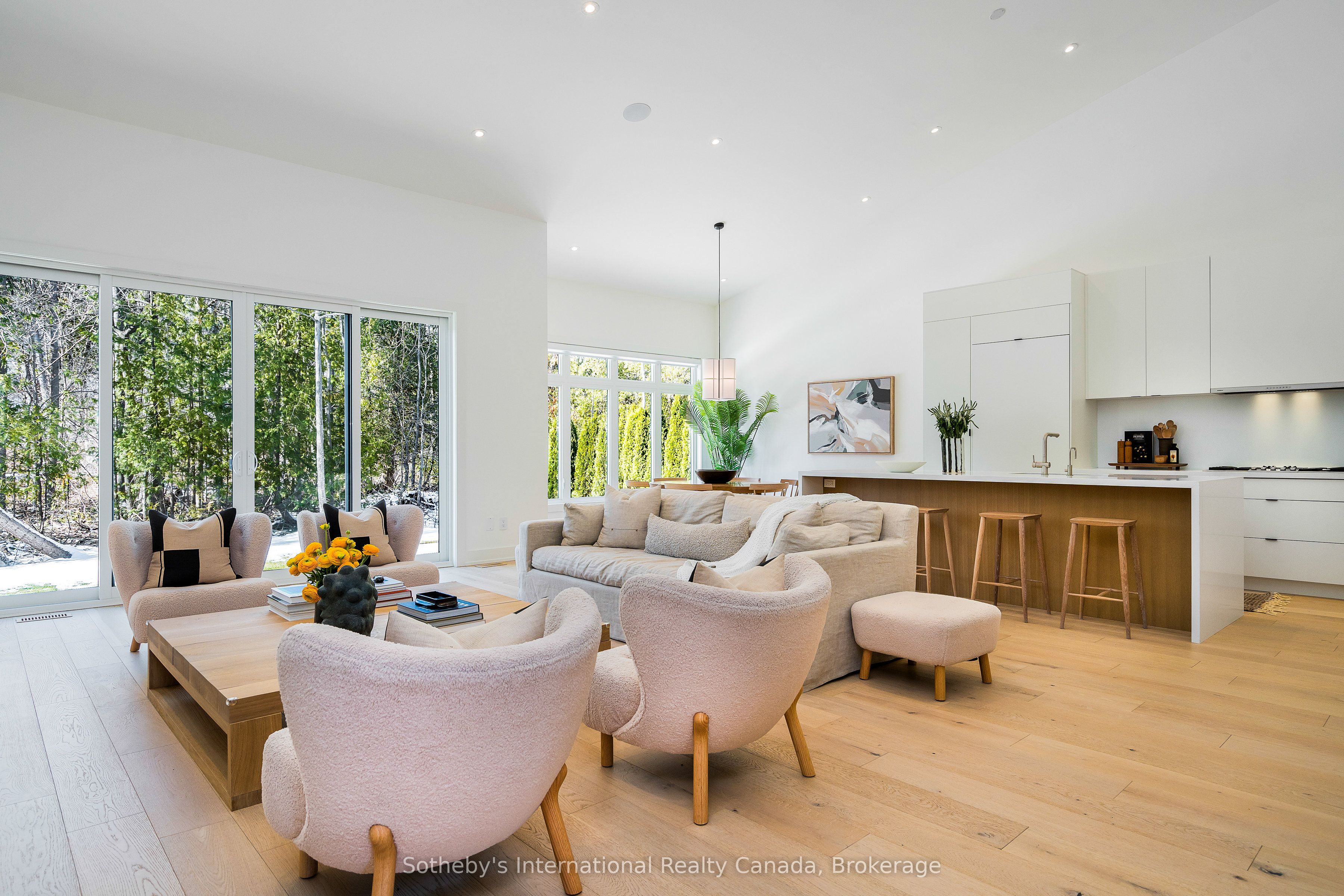 102 Tekiah Road Property Photo 4