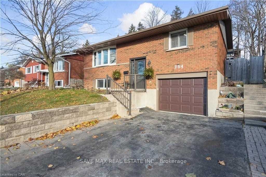 264 Laurentian Drive Property Photo 1