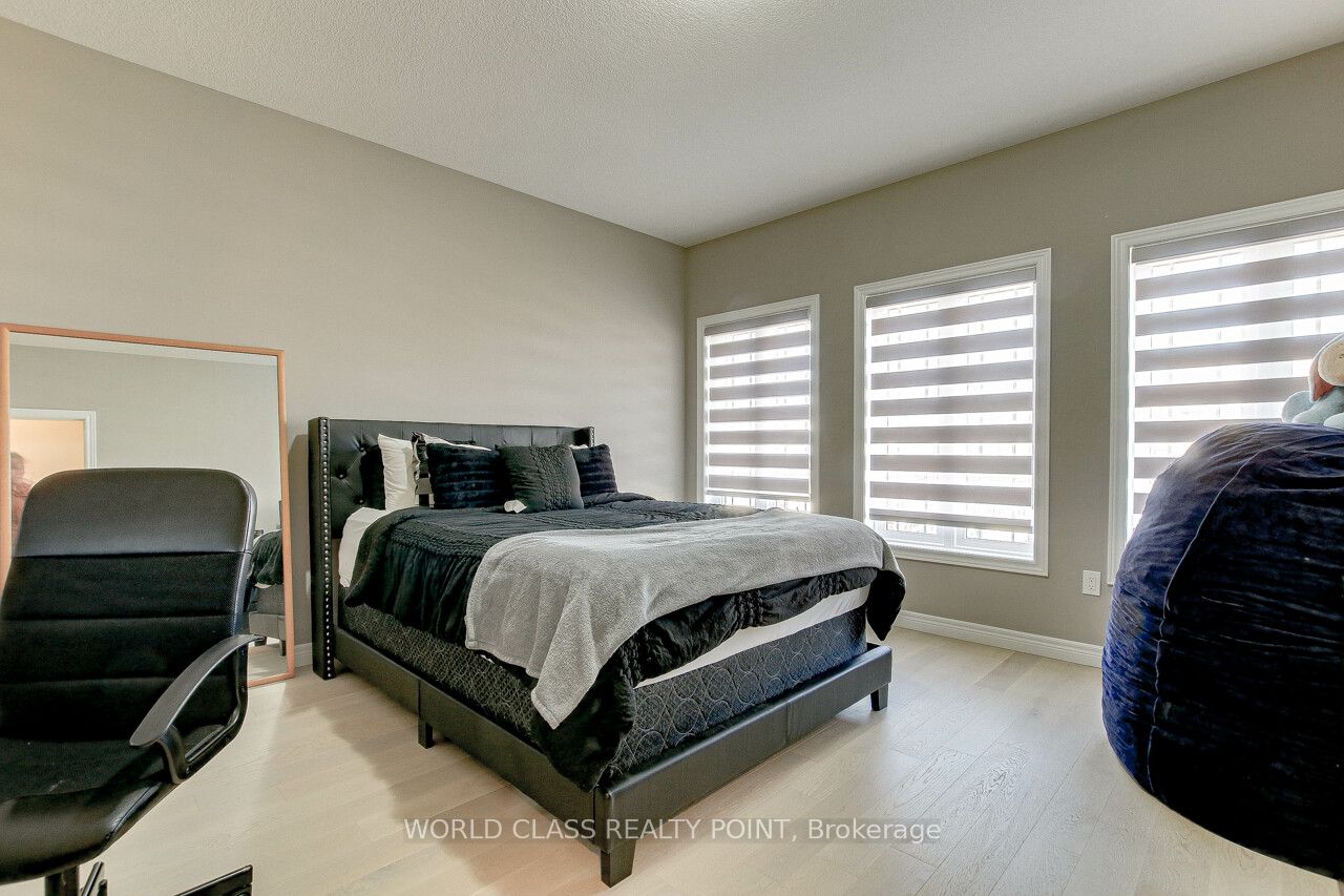 621 Florencedale Crescent W Property Photo 14