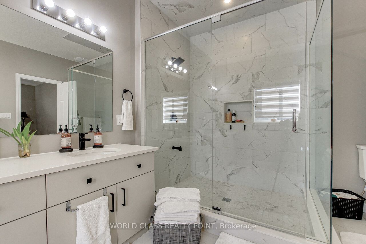 621 Florencedale Crescent W Property Photo 24