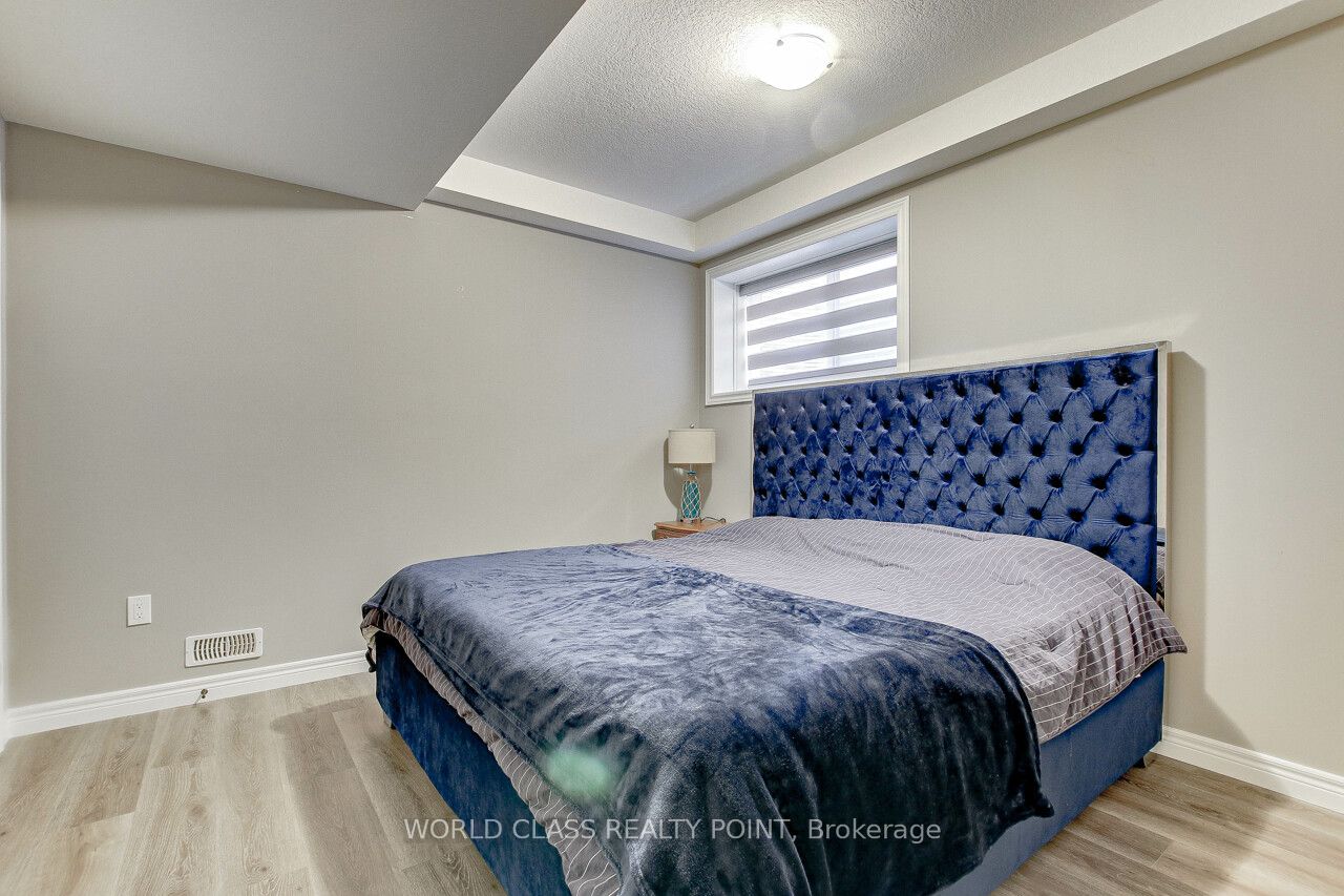 621 Florencedale Crescent W Property Photo 30