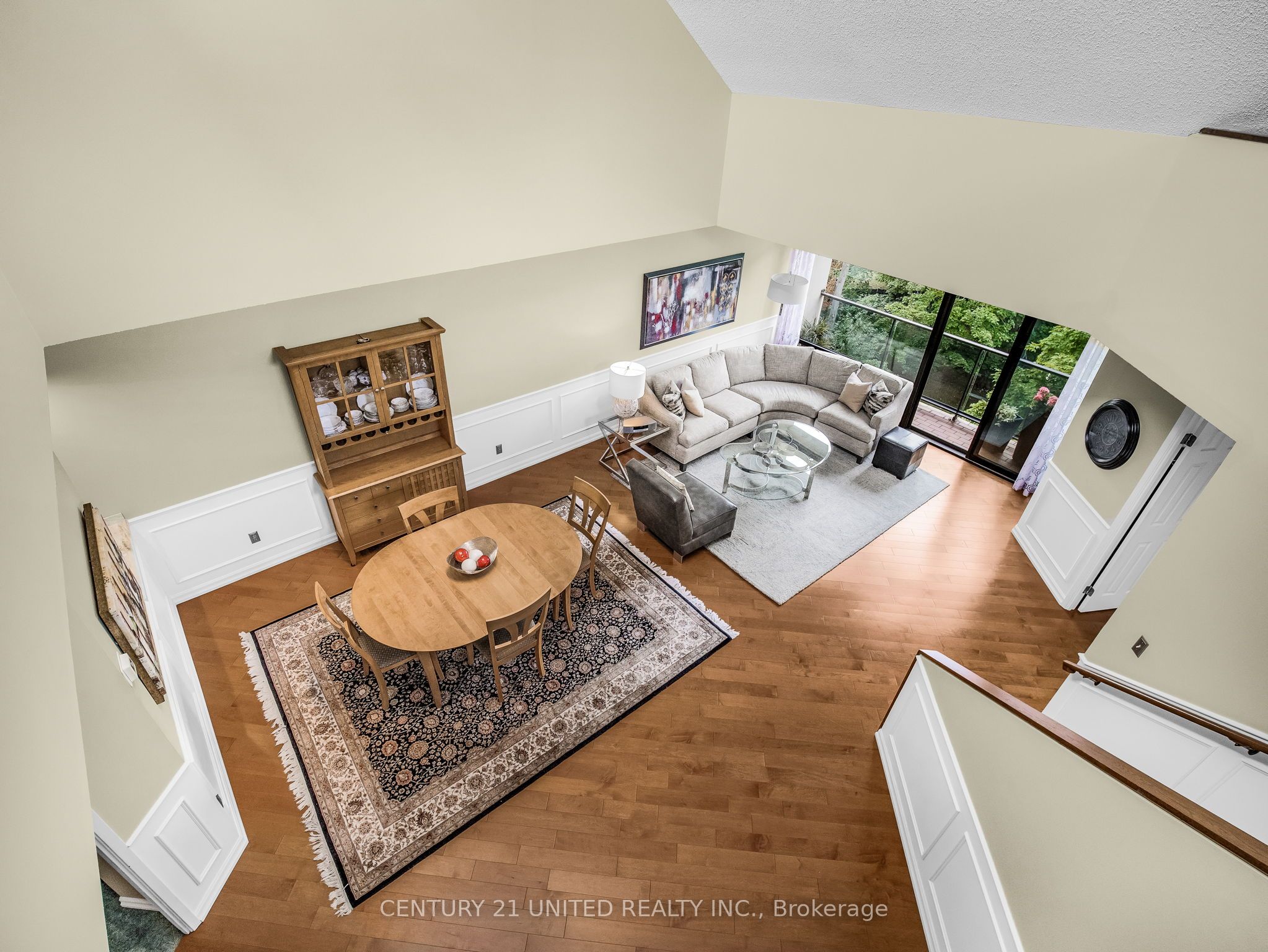 1818 Cherryhill Road 502 Property Photo 11