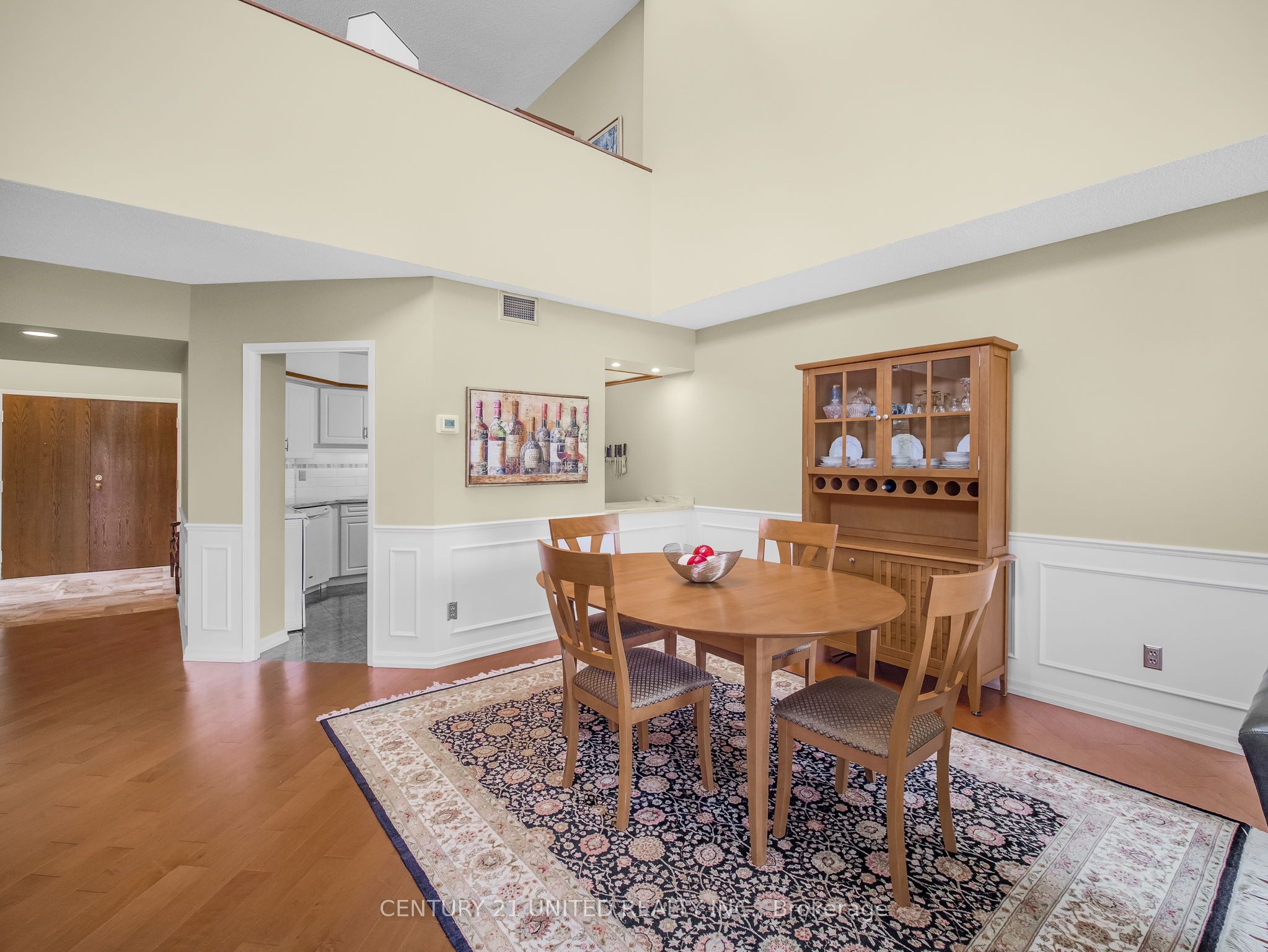 1818 Cherryhill Road 502 Property Photo 19