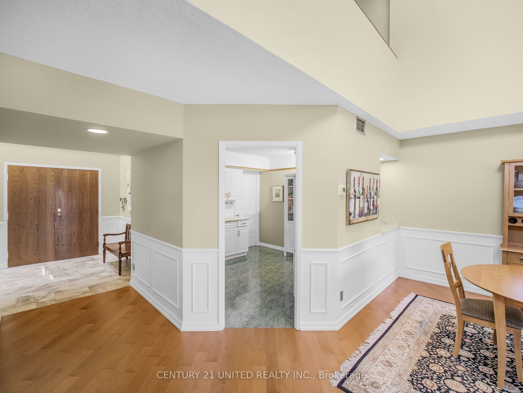 1818 Cherryhill Road 502 Property Photo 22