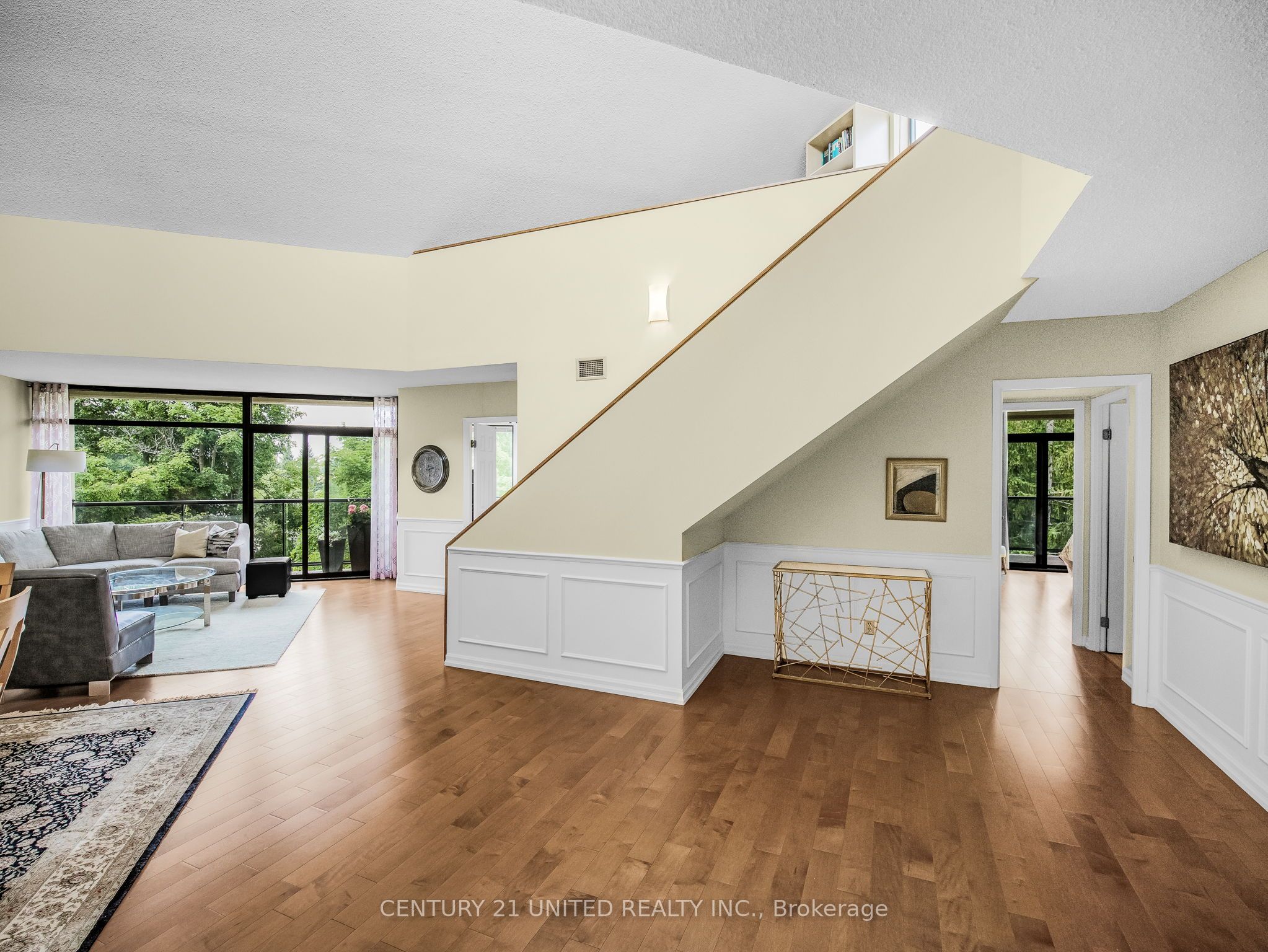 1818 Cherryhill Road 502 Property Photo 26