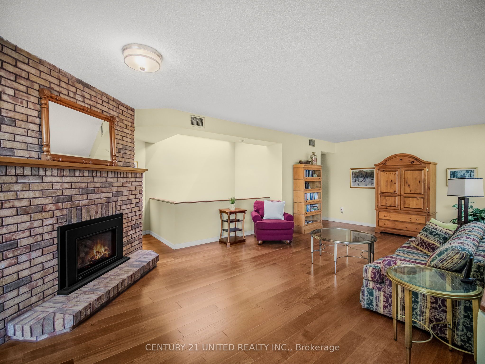 1818 Cherryhill Road 502 Property Photo 34