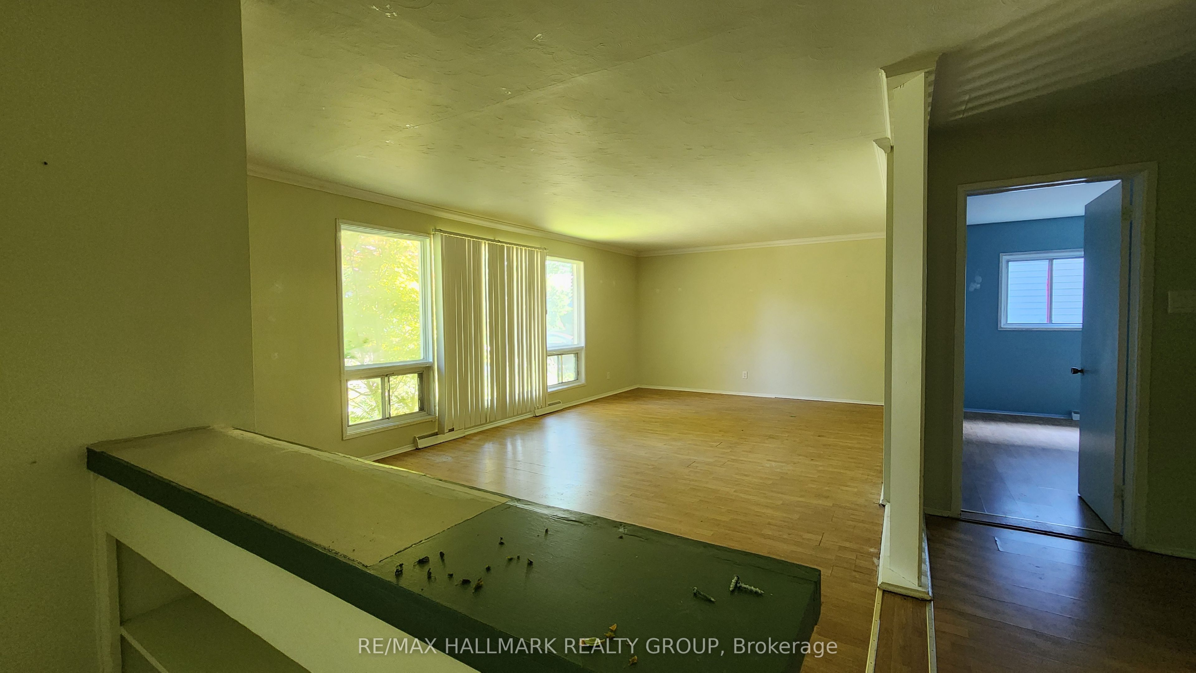 447 Roger Road Property Photo 6
