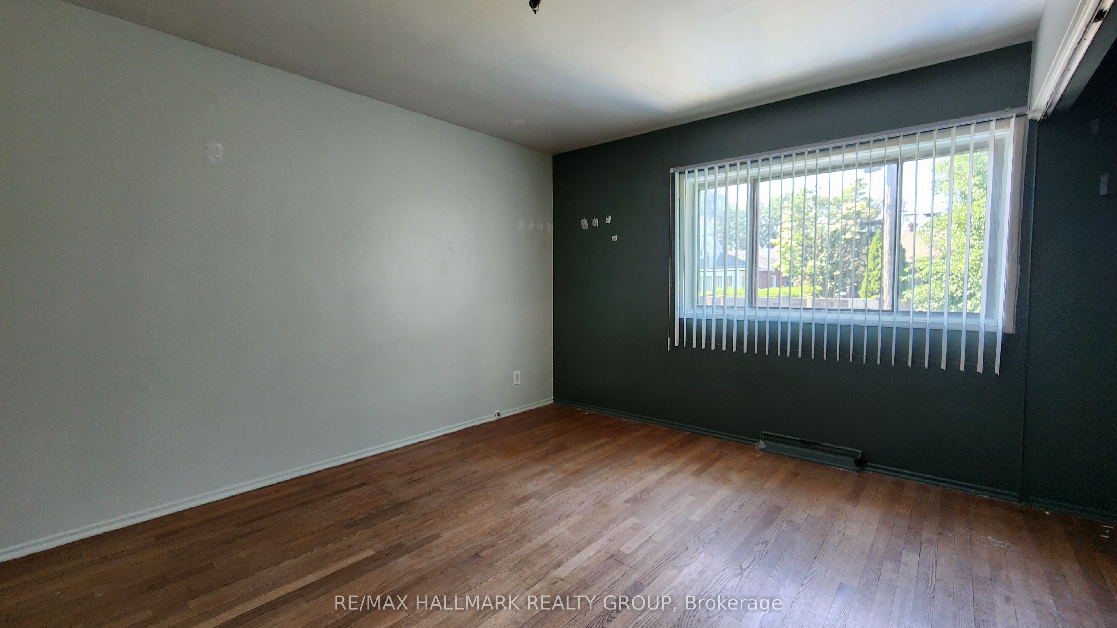 447 Roger Road Property Photo 24