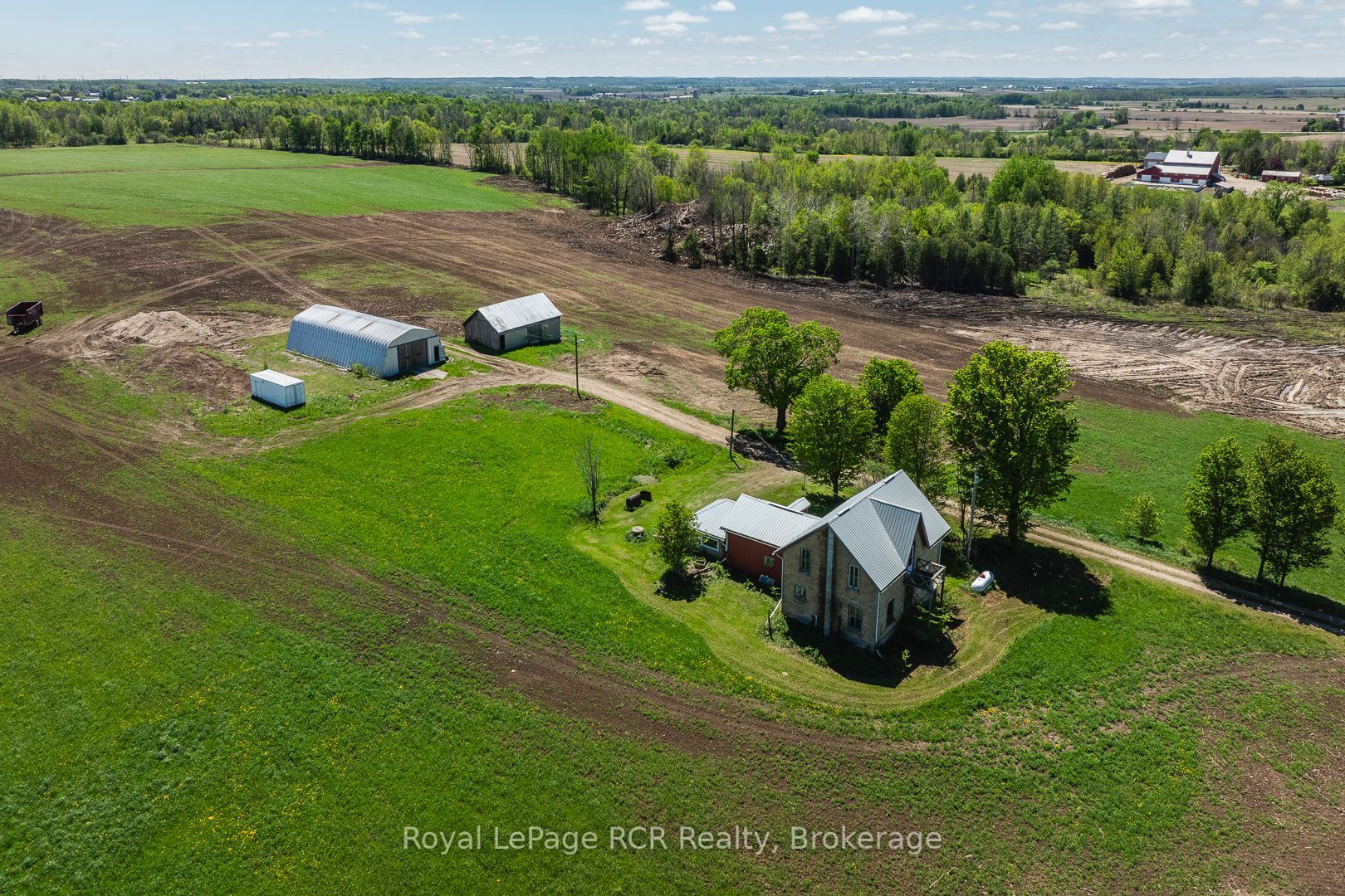 521106 12 NDR Concession Property Photo 1