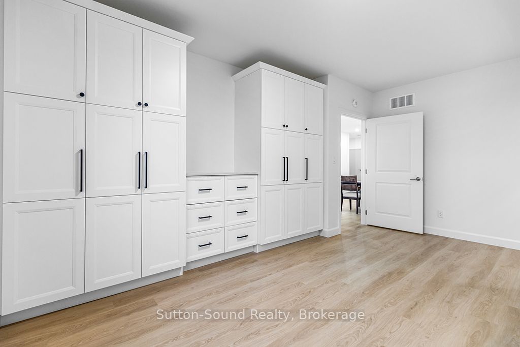 535 Isaac Street 101 Property Photo 12
