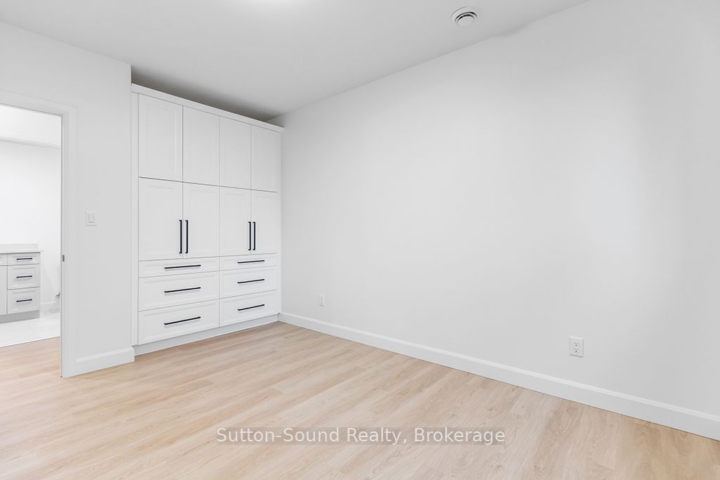 535 Isaac Street 101 Property Photo 13