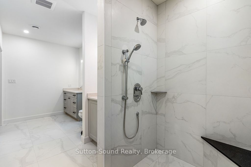 535 Isaac Street 101 Property Photo 17