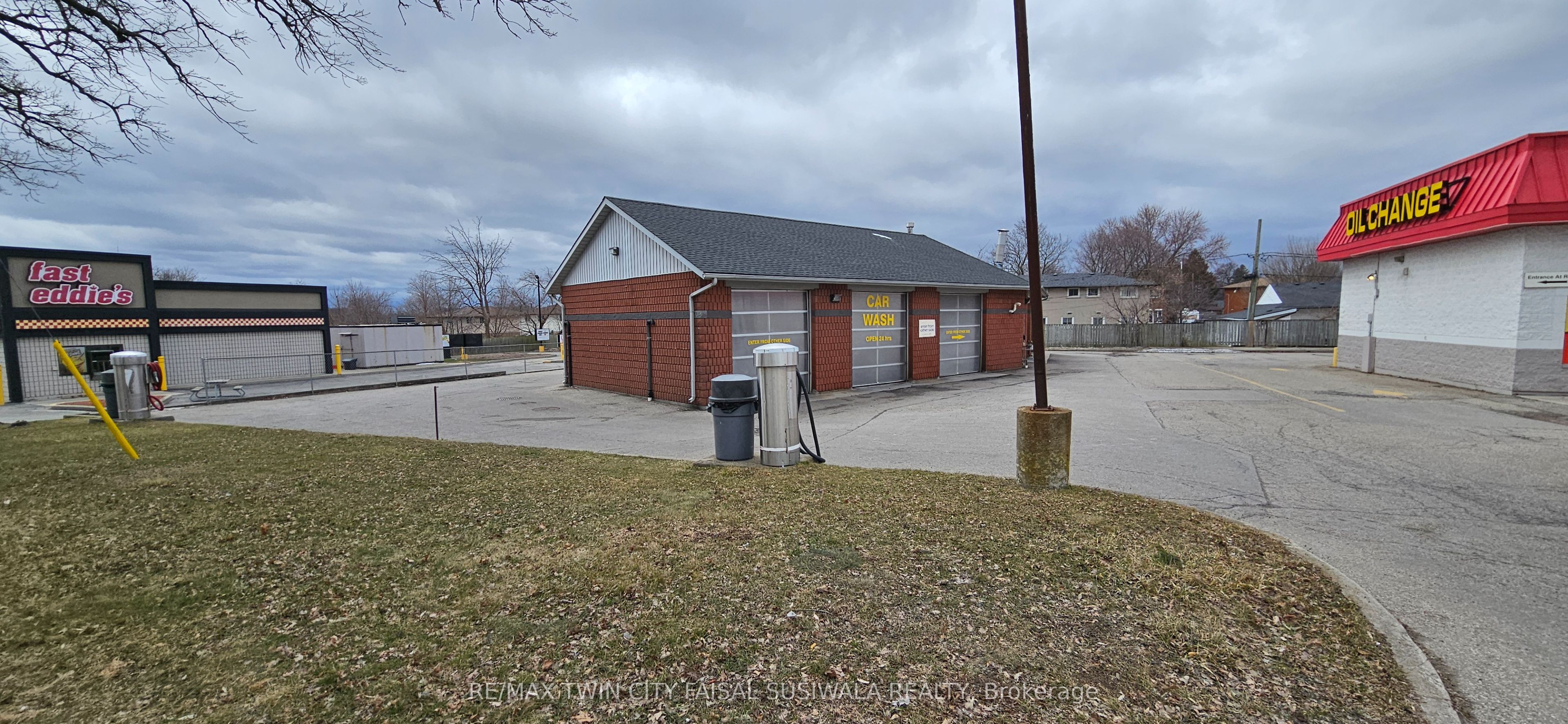 150 Dundas Street Property Photo 7