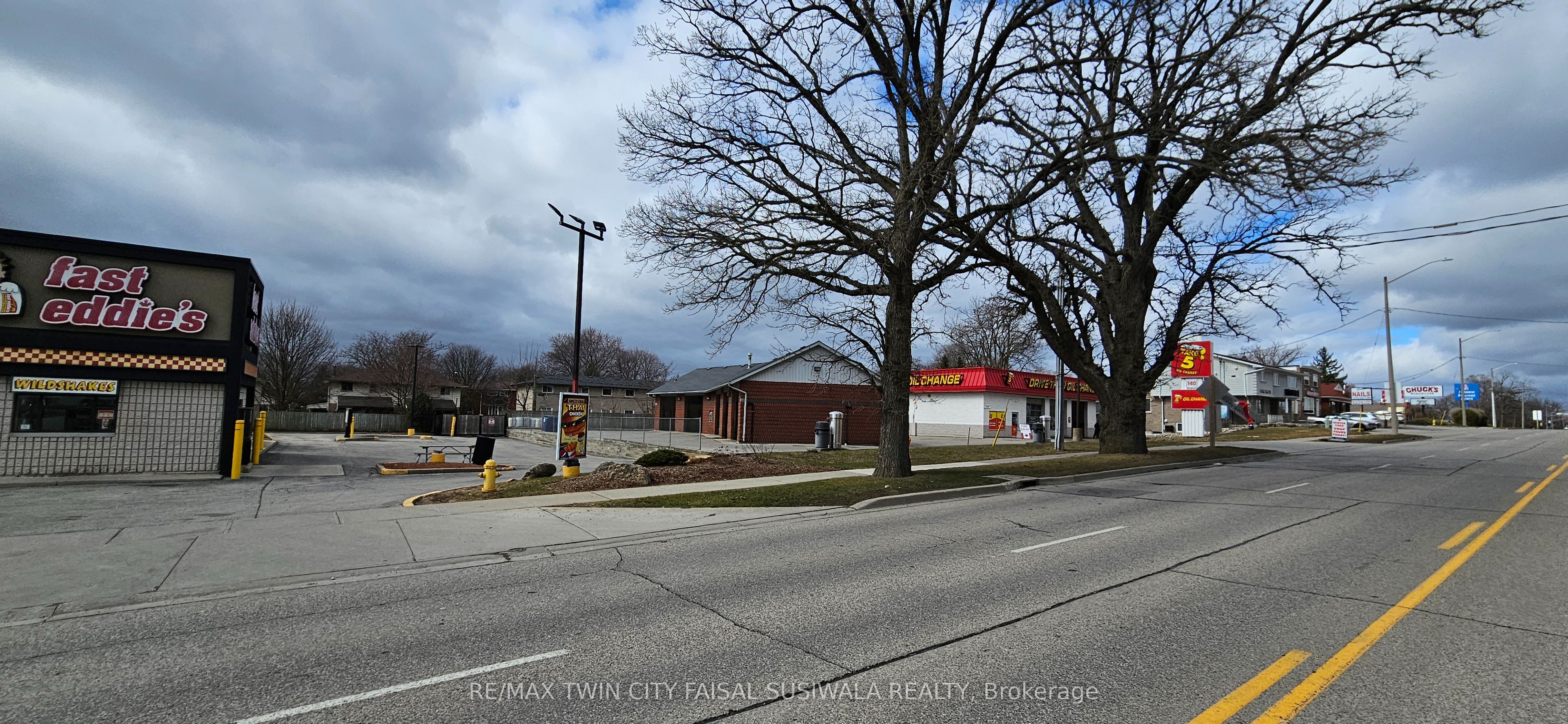 150 Dundas Street Property Photo 8