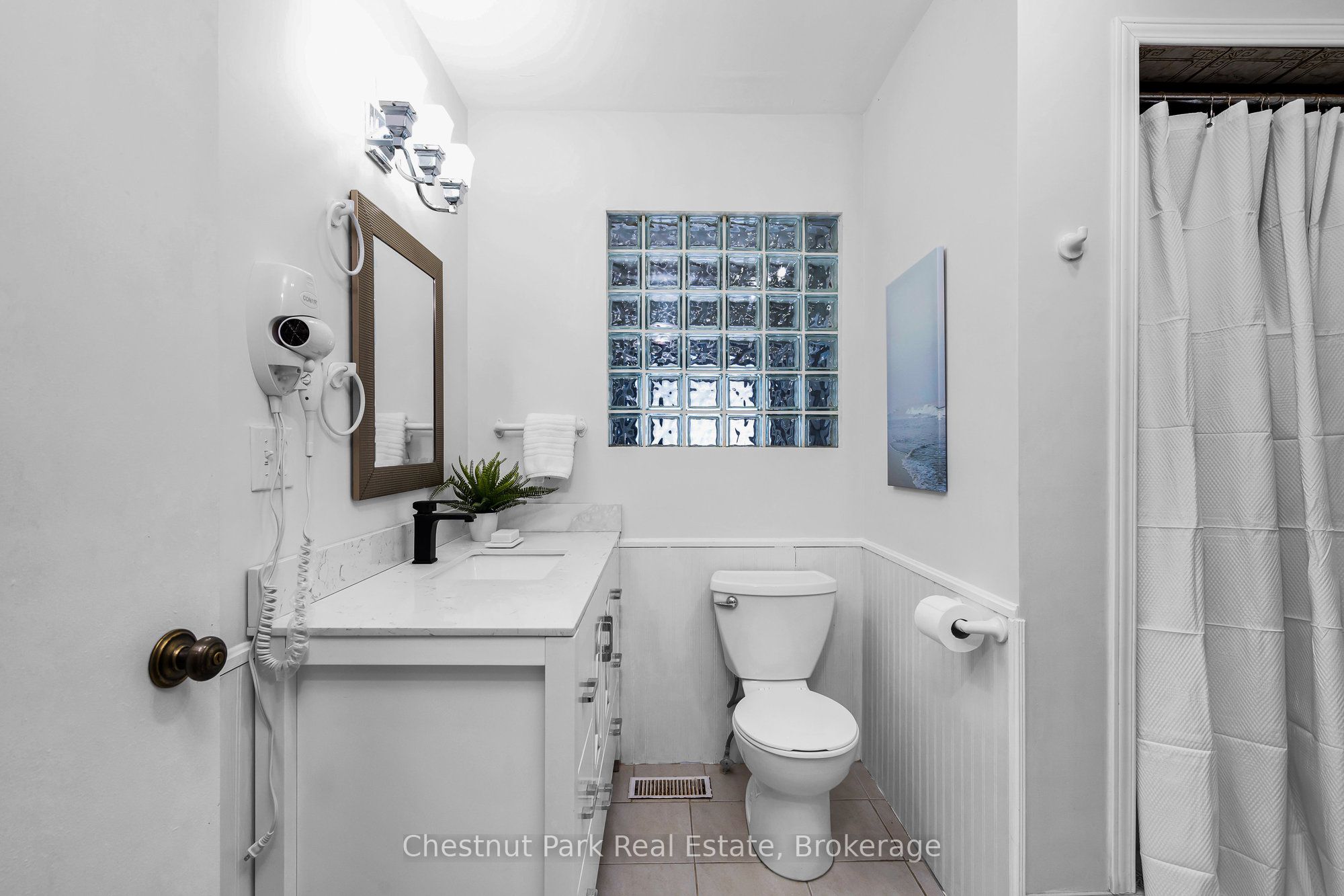 209515 Highway 26 Property Photo 26