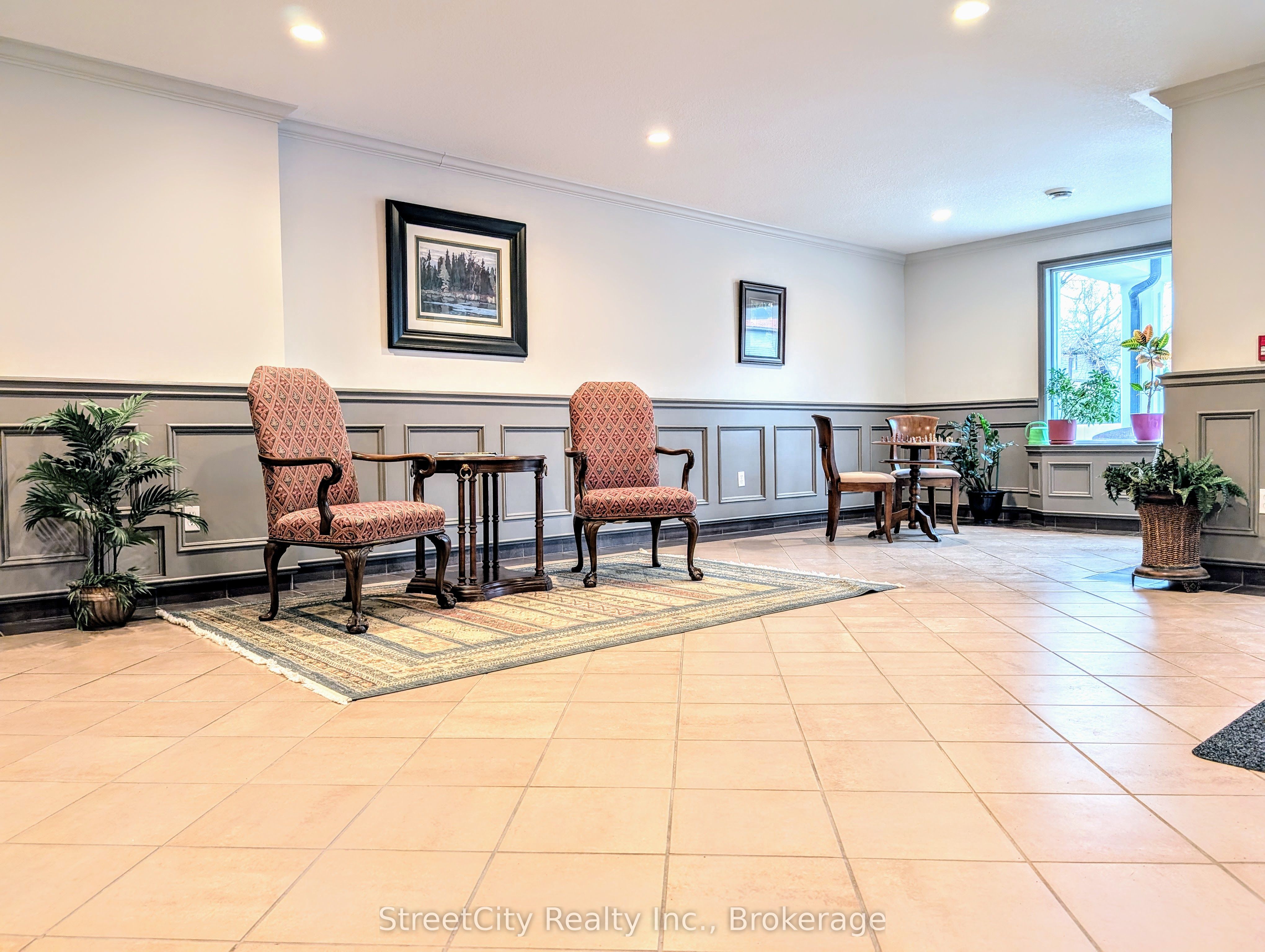 160 Romeo Street S 501 Property Photo 23