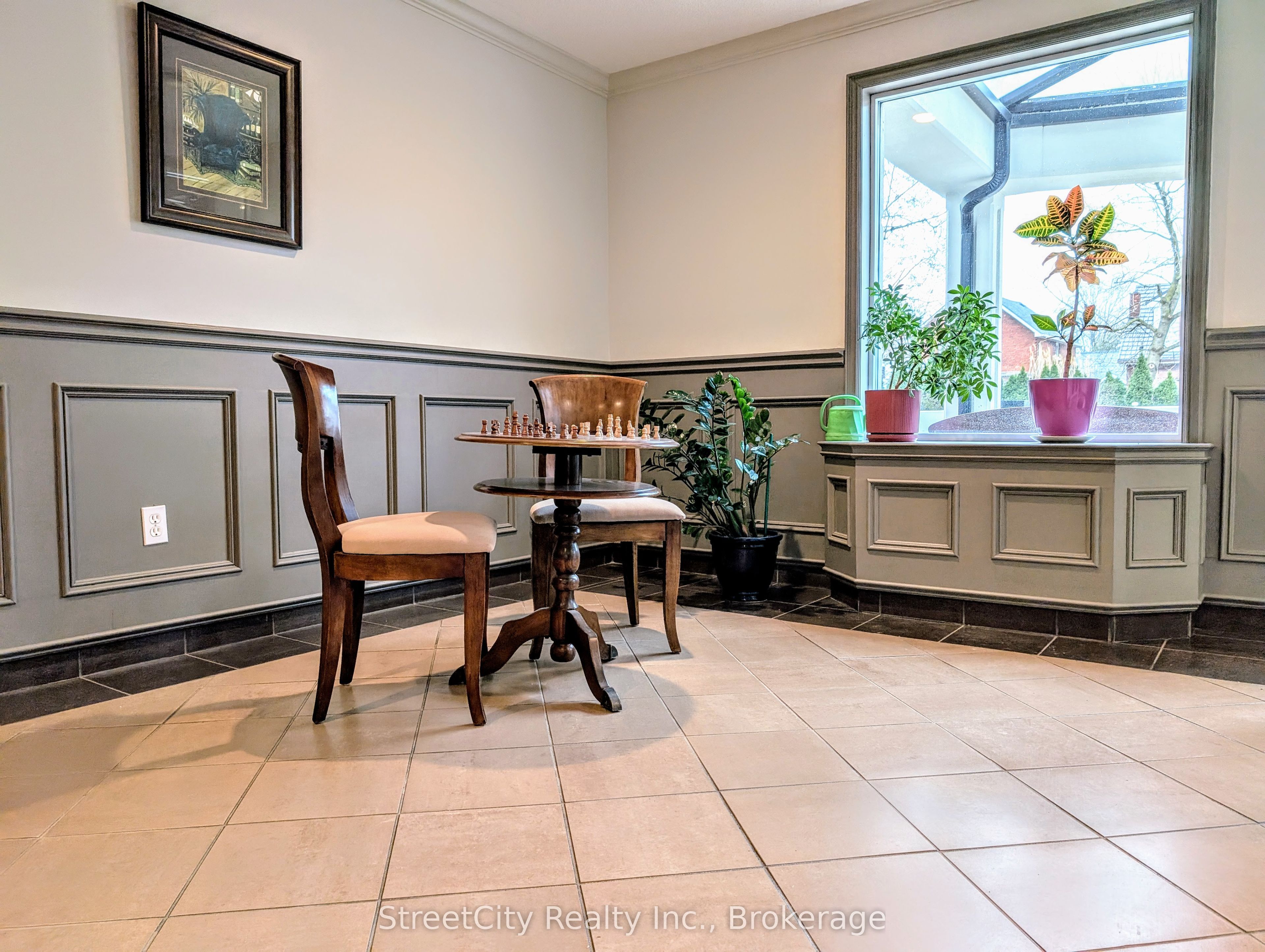 160 Romeo Street S 501 Property Photo 24
