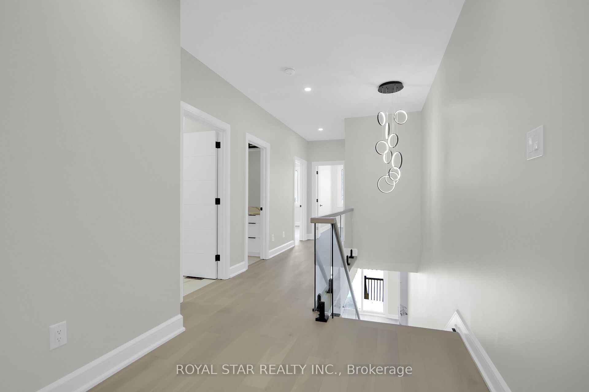 549 Mutual Street Property Photo 17