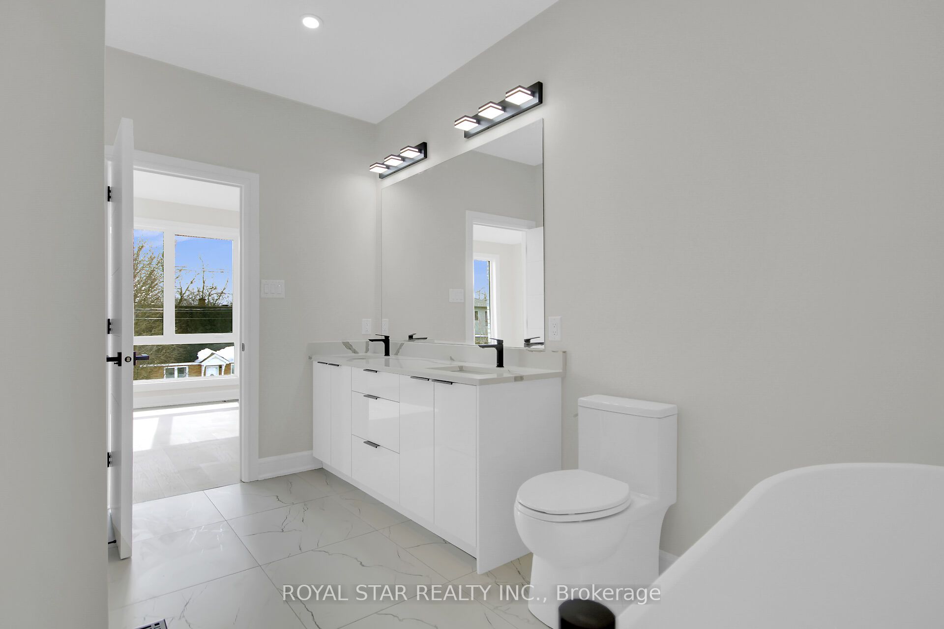 549 Mutual Street Property Photo 22