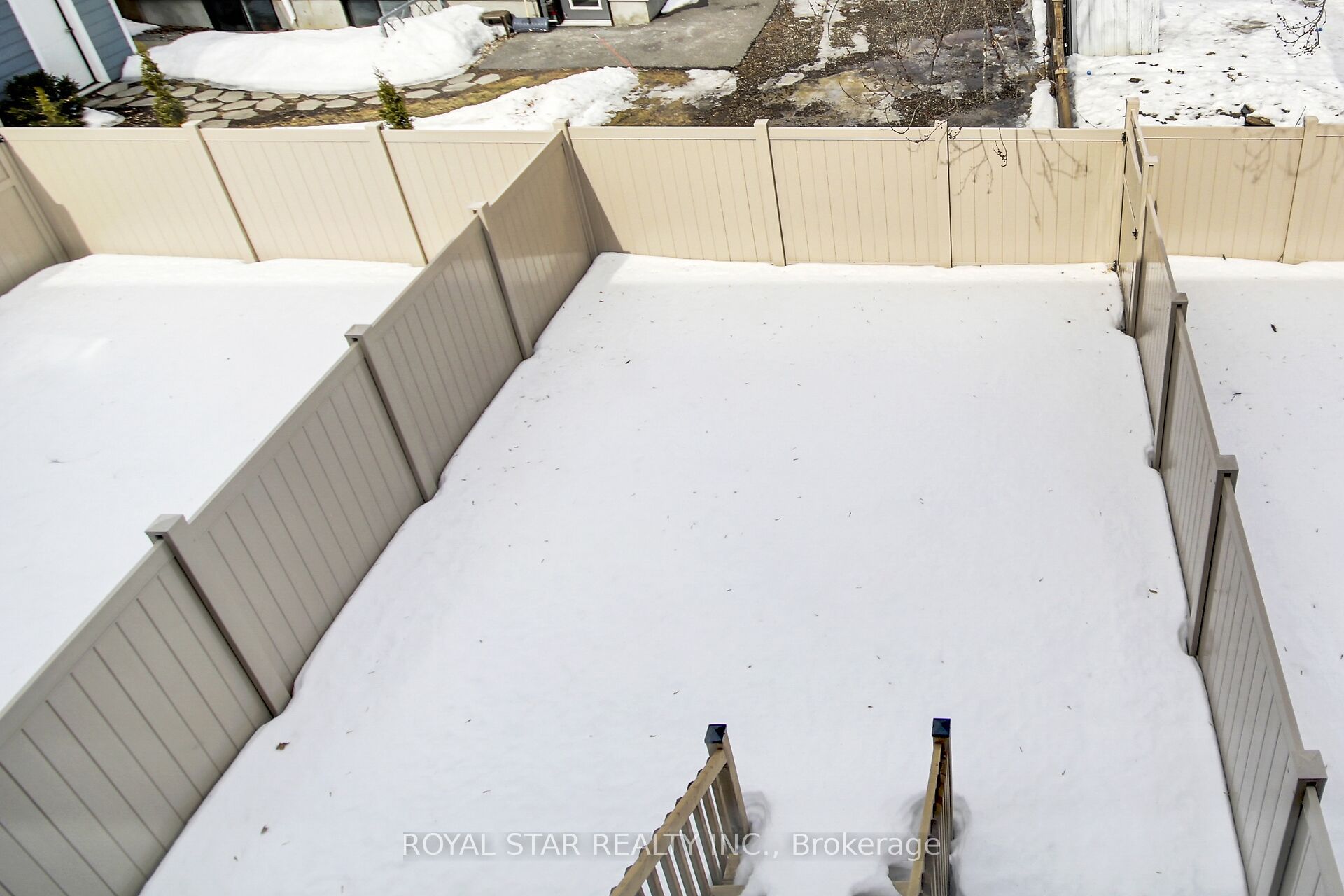 549 Mutual Street Property Photo 50