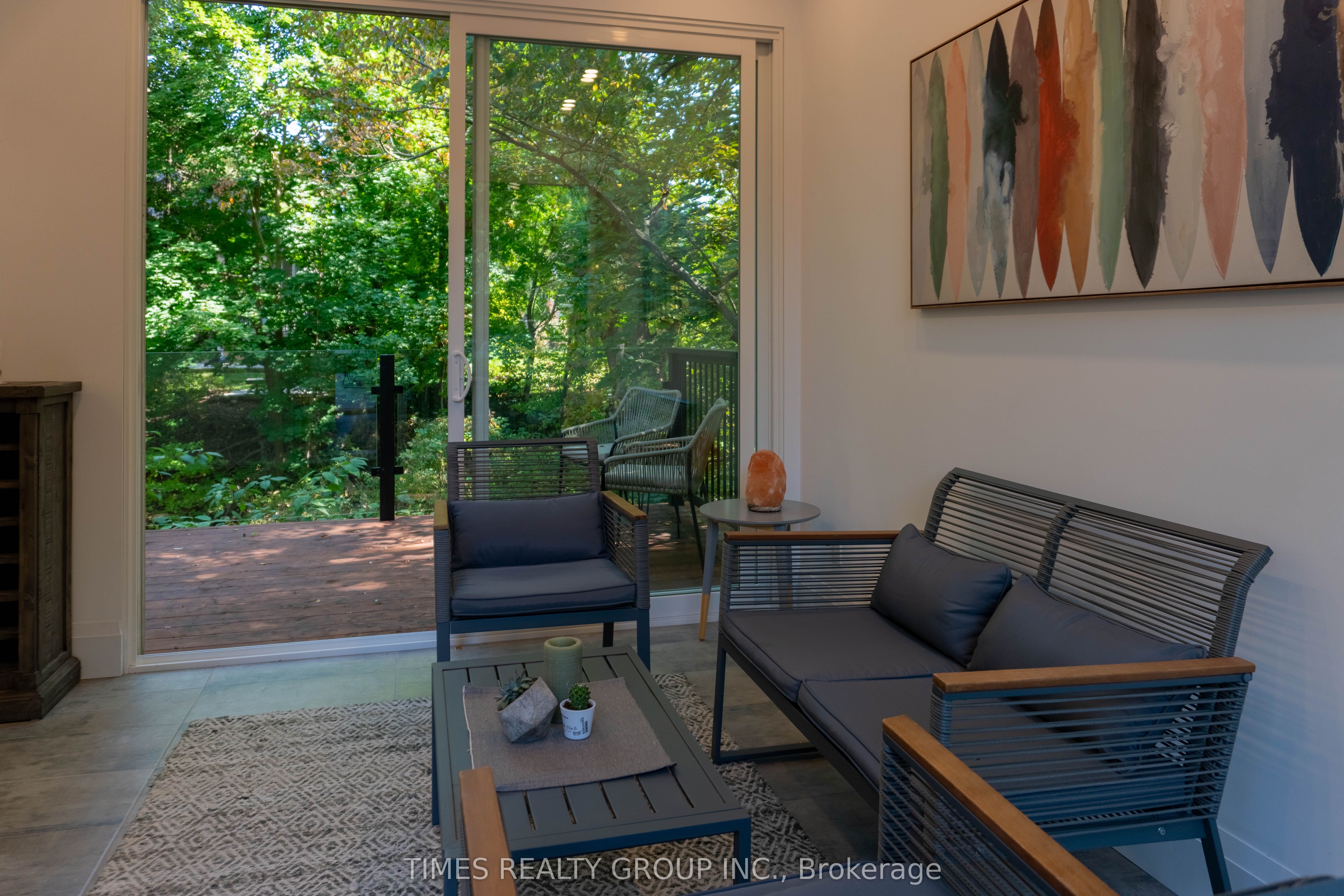 64 Ravina Crescent Property Photo 9