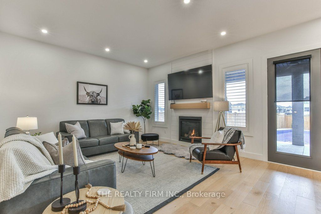 4 Sycamore Road Property Photo 9