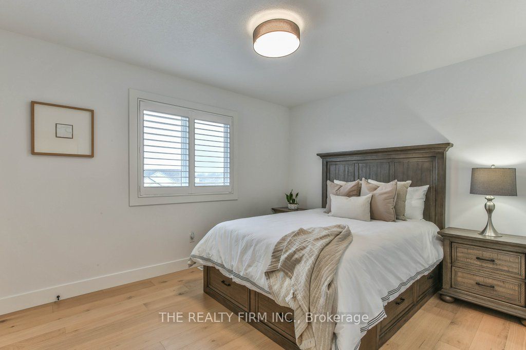 4 Sycamore Road Property Photo 32