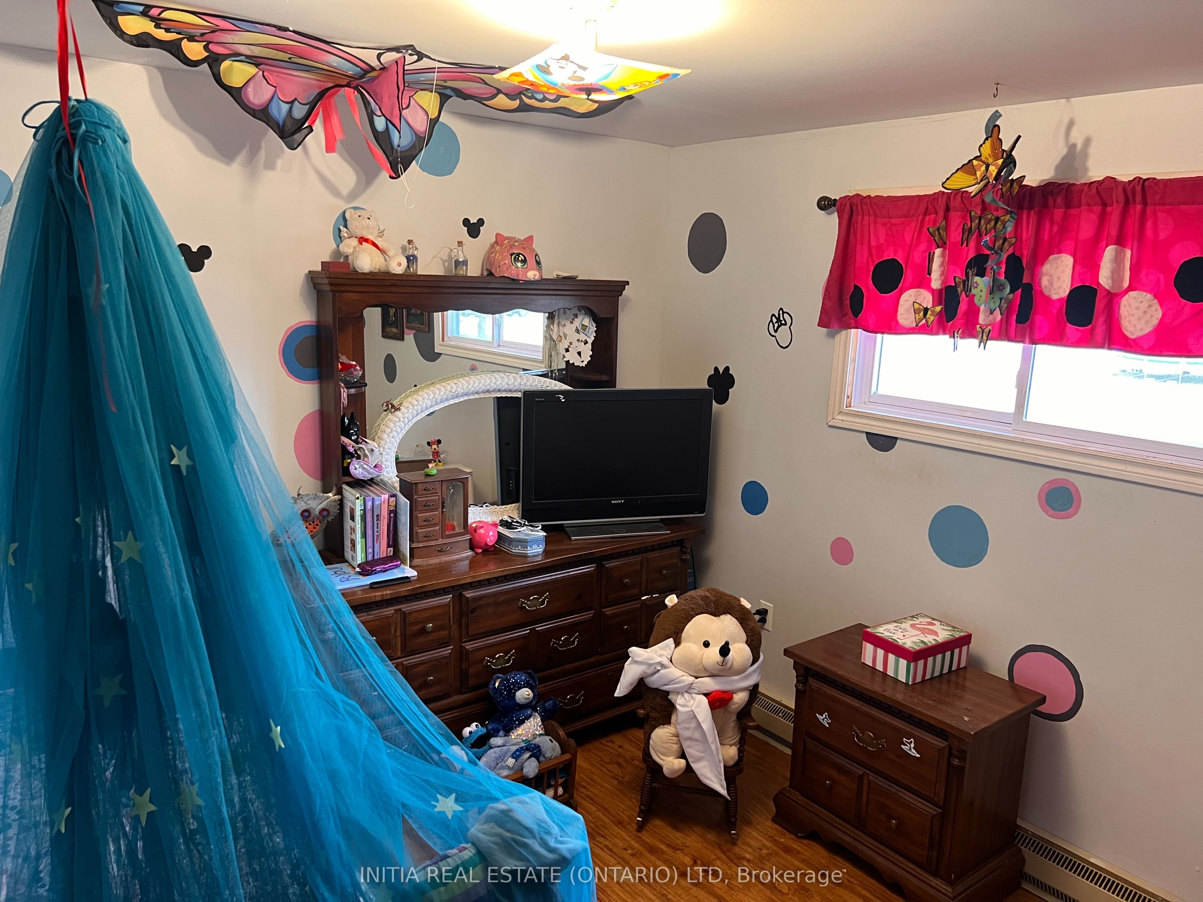 69228 Corbett Line Property Photo 15