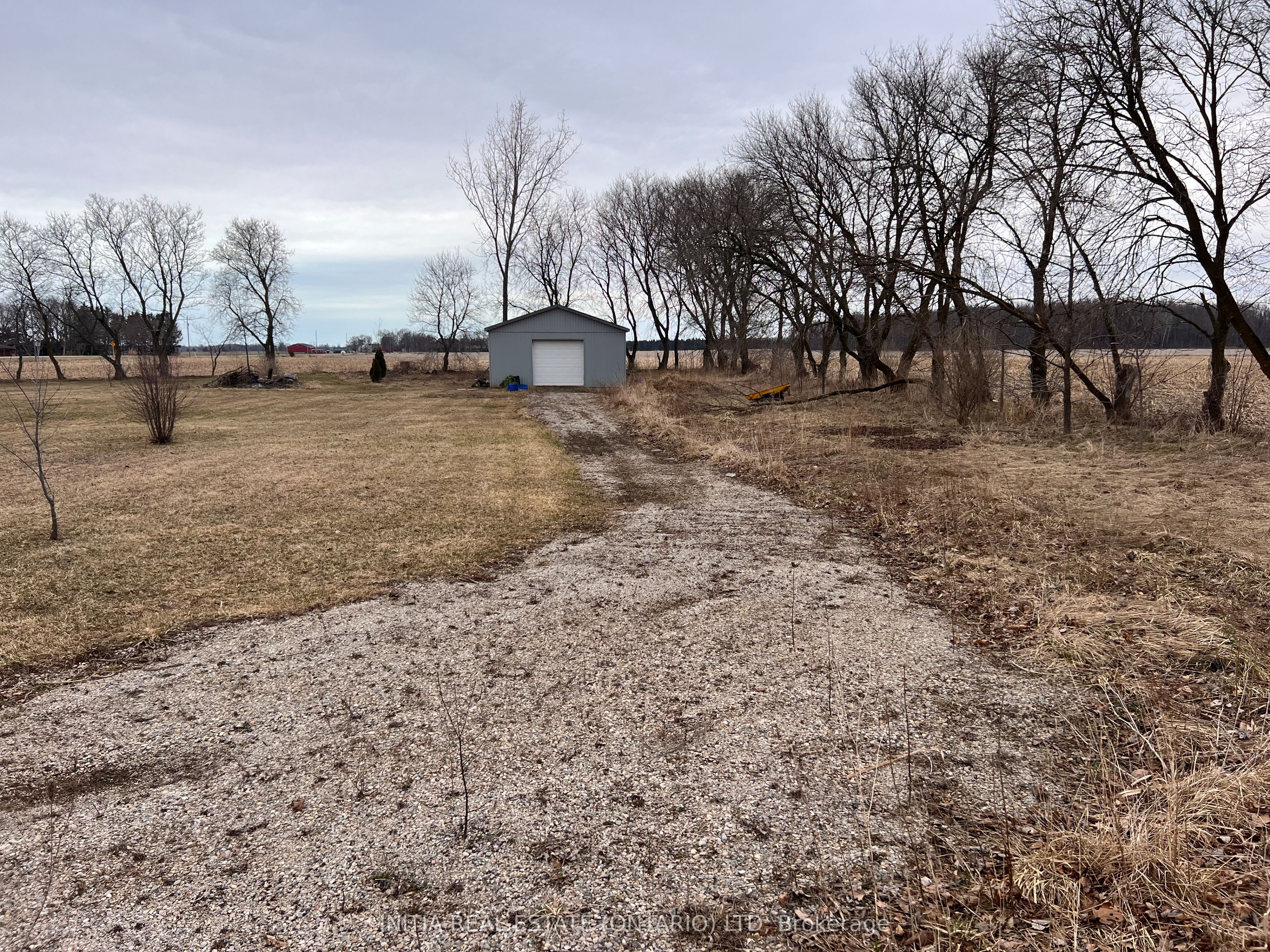 69228 Corbett Line Property Photo 33