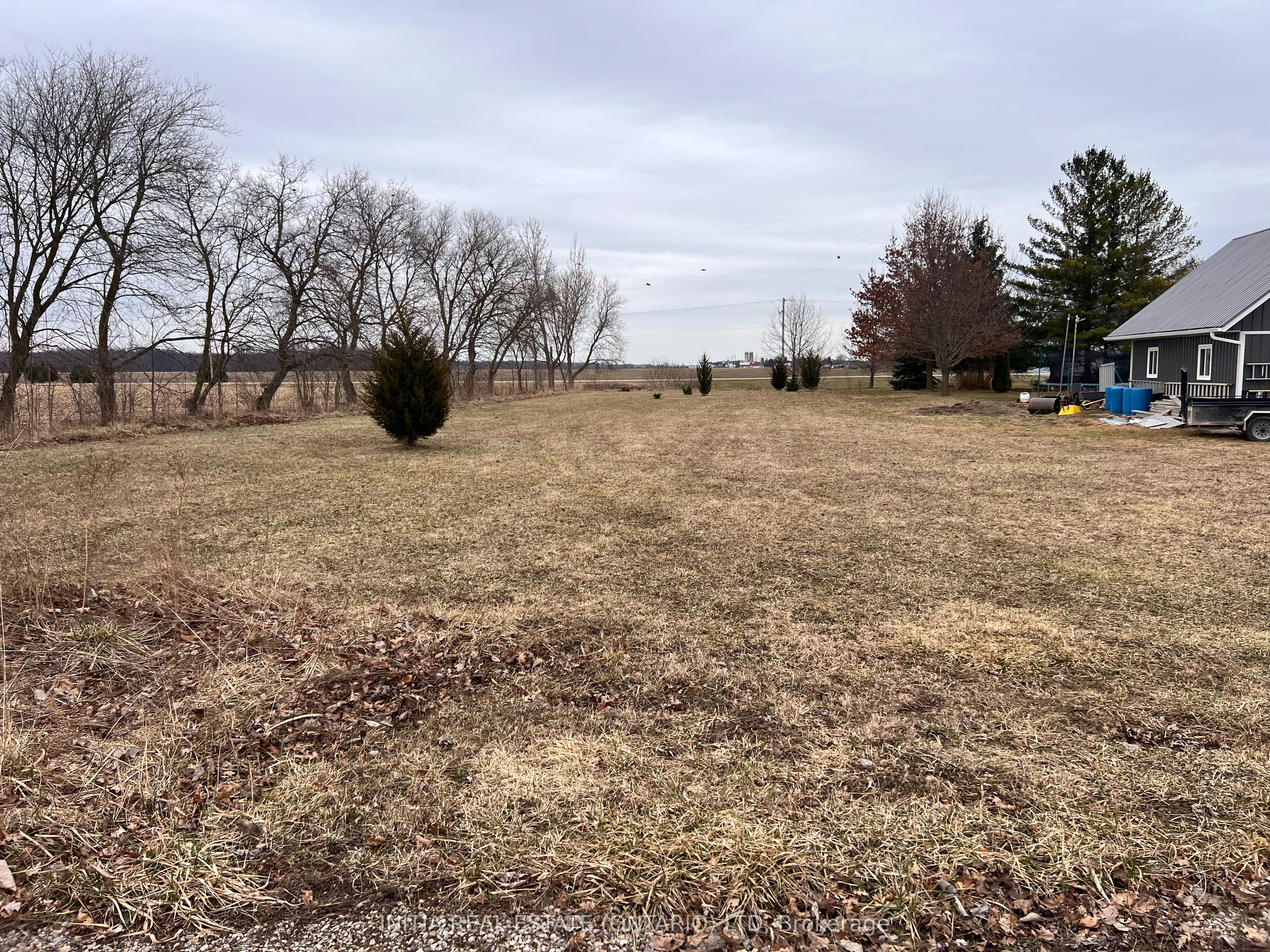 69228 Corbett Line Property Photo 34
