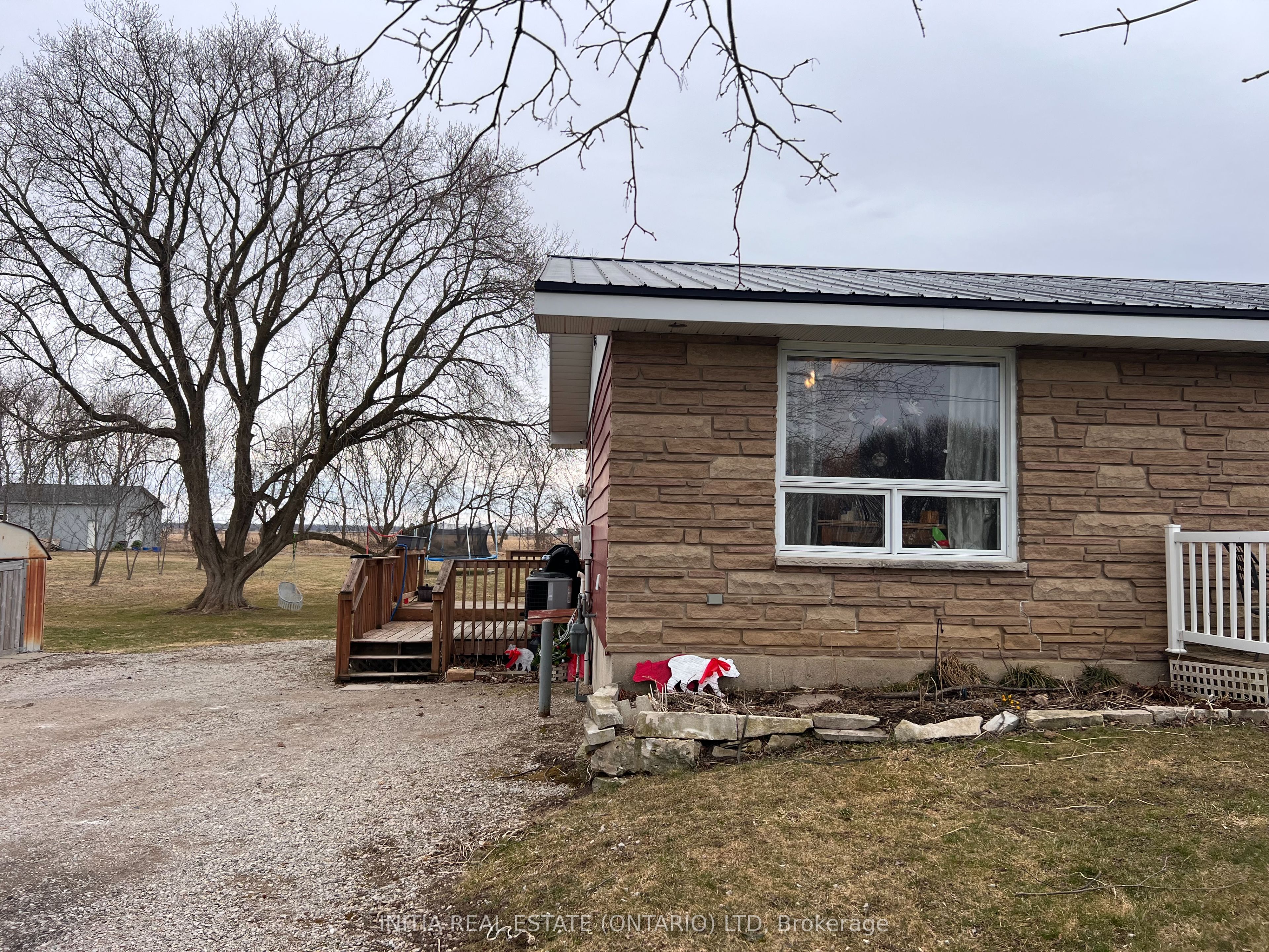 69228 Corbett Line Property Photo 39