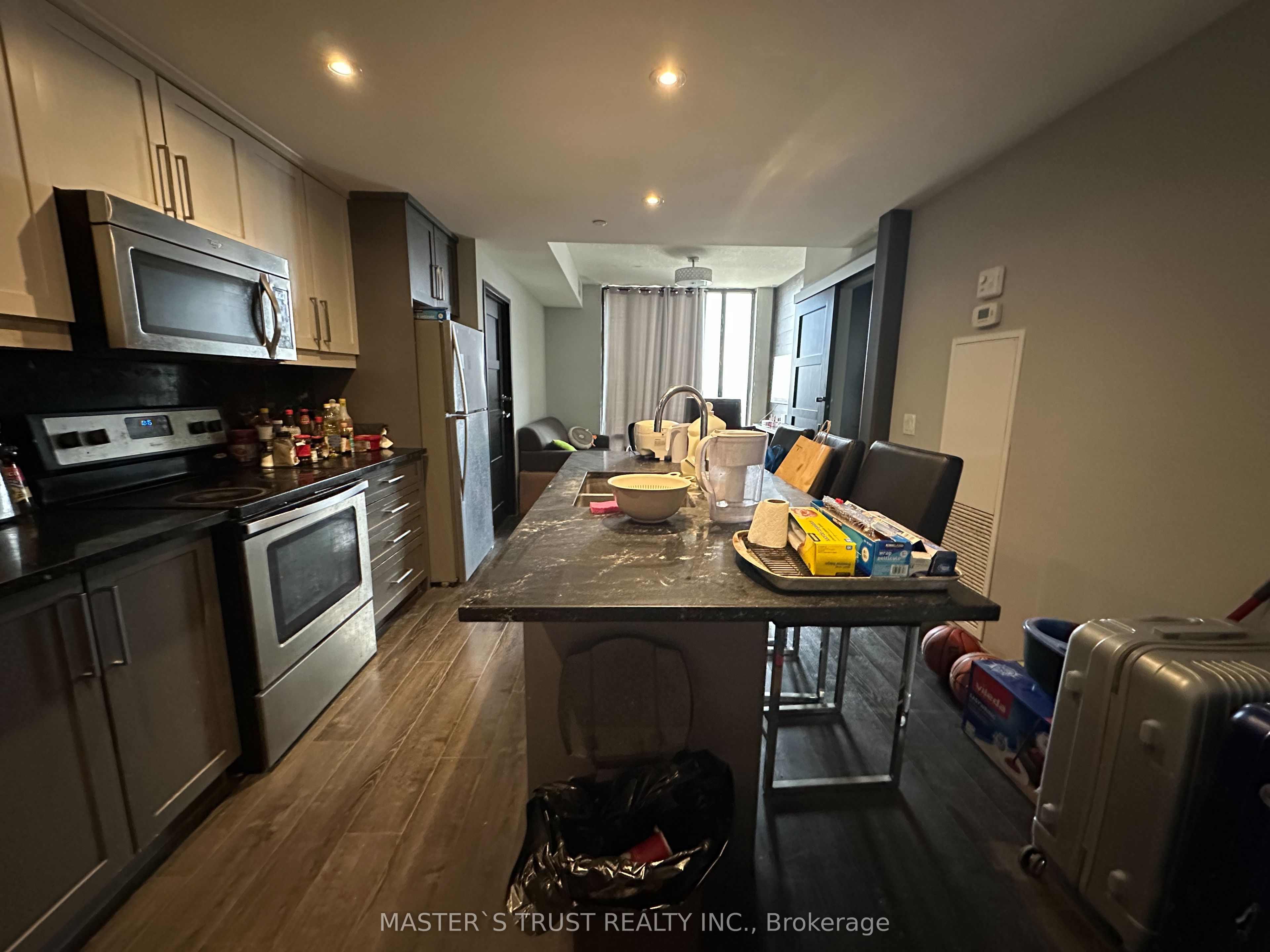 330 Phillip Street N2602 Property Photo 5