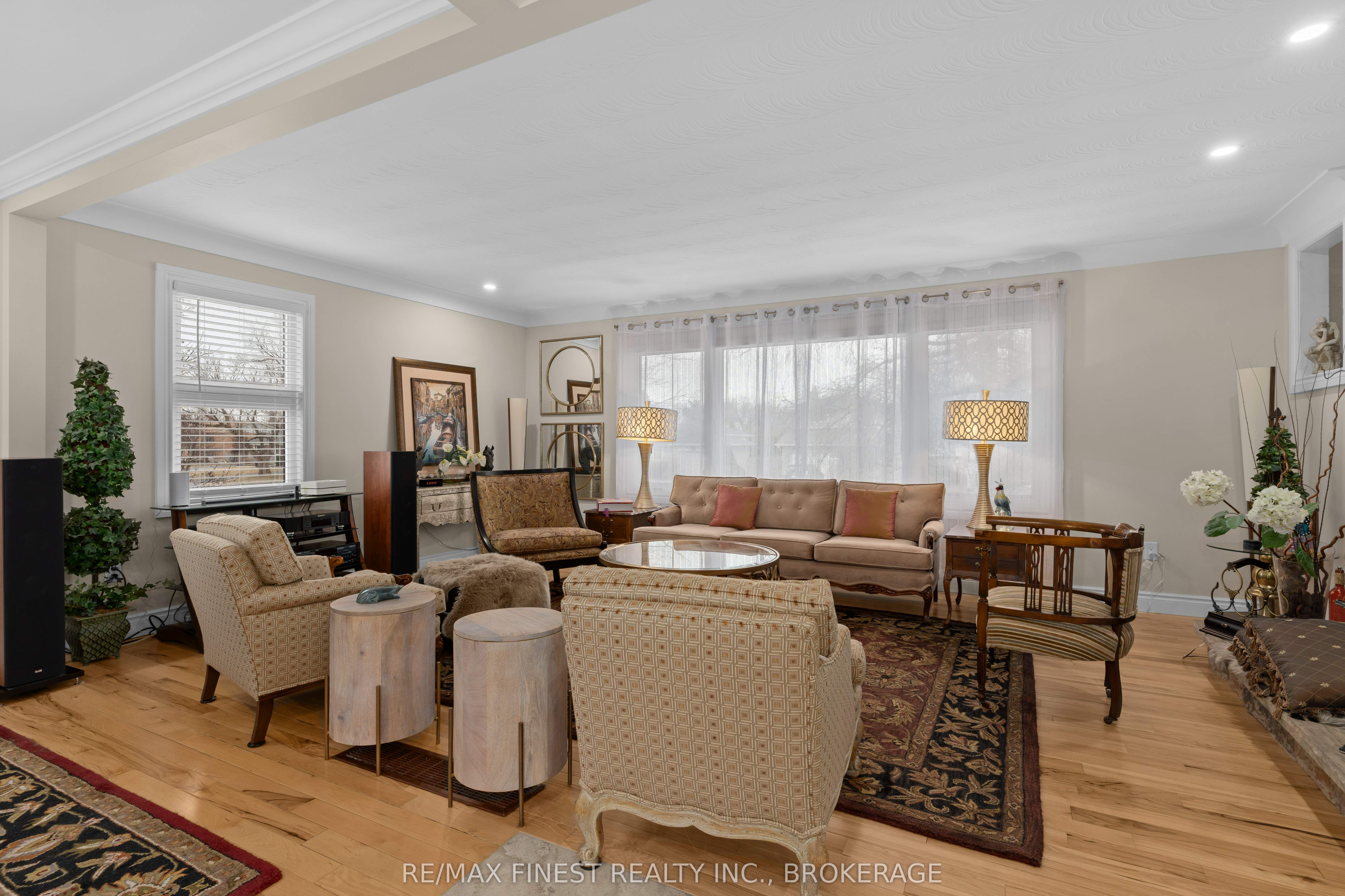 994 Hudson Drive Property Photo 15