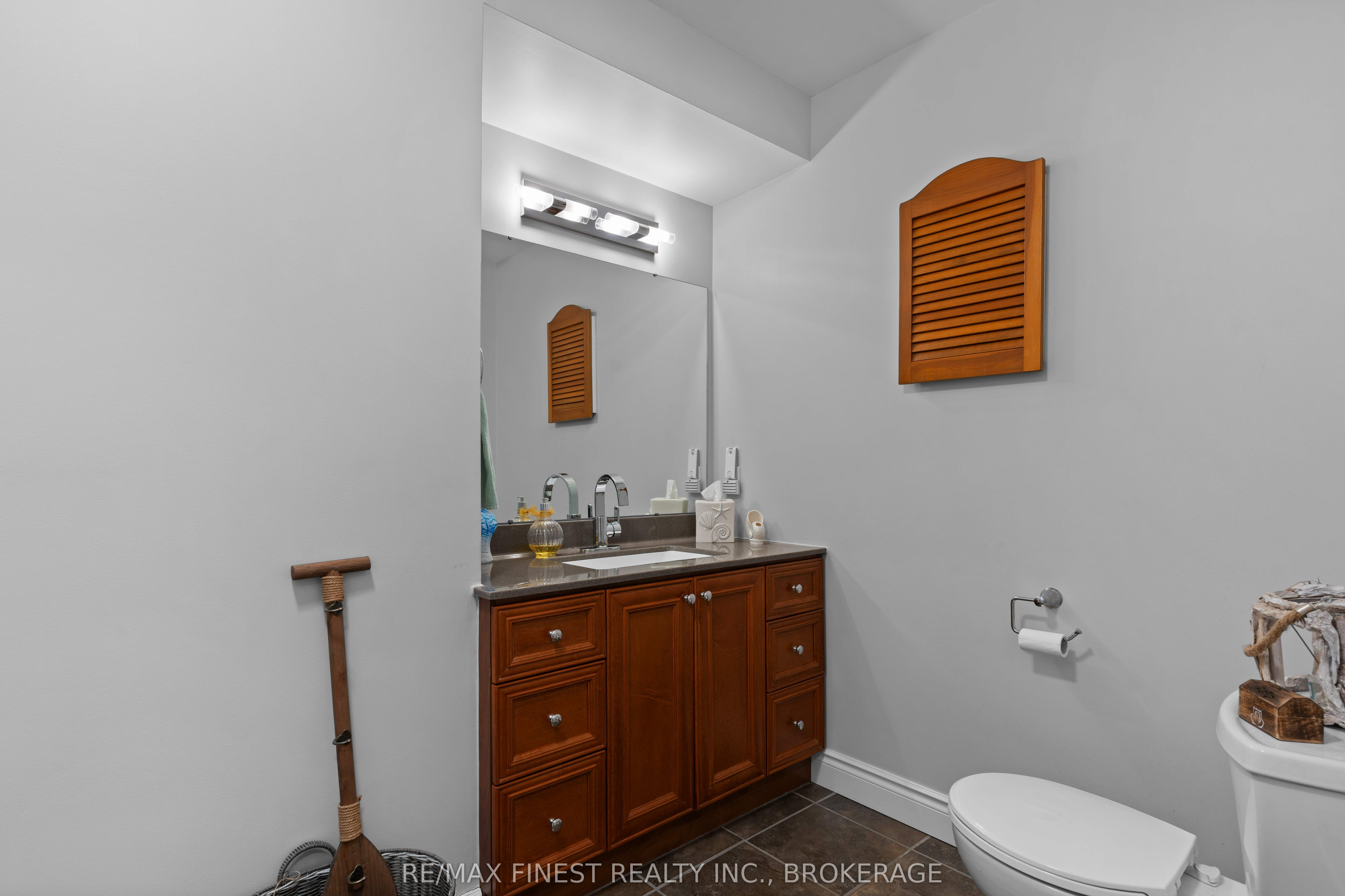 994 Hudson Drive Property Photo 20
