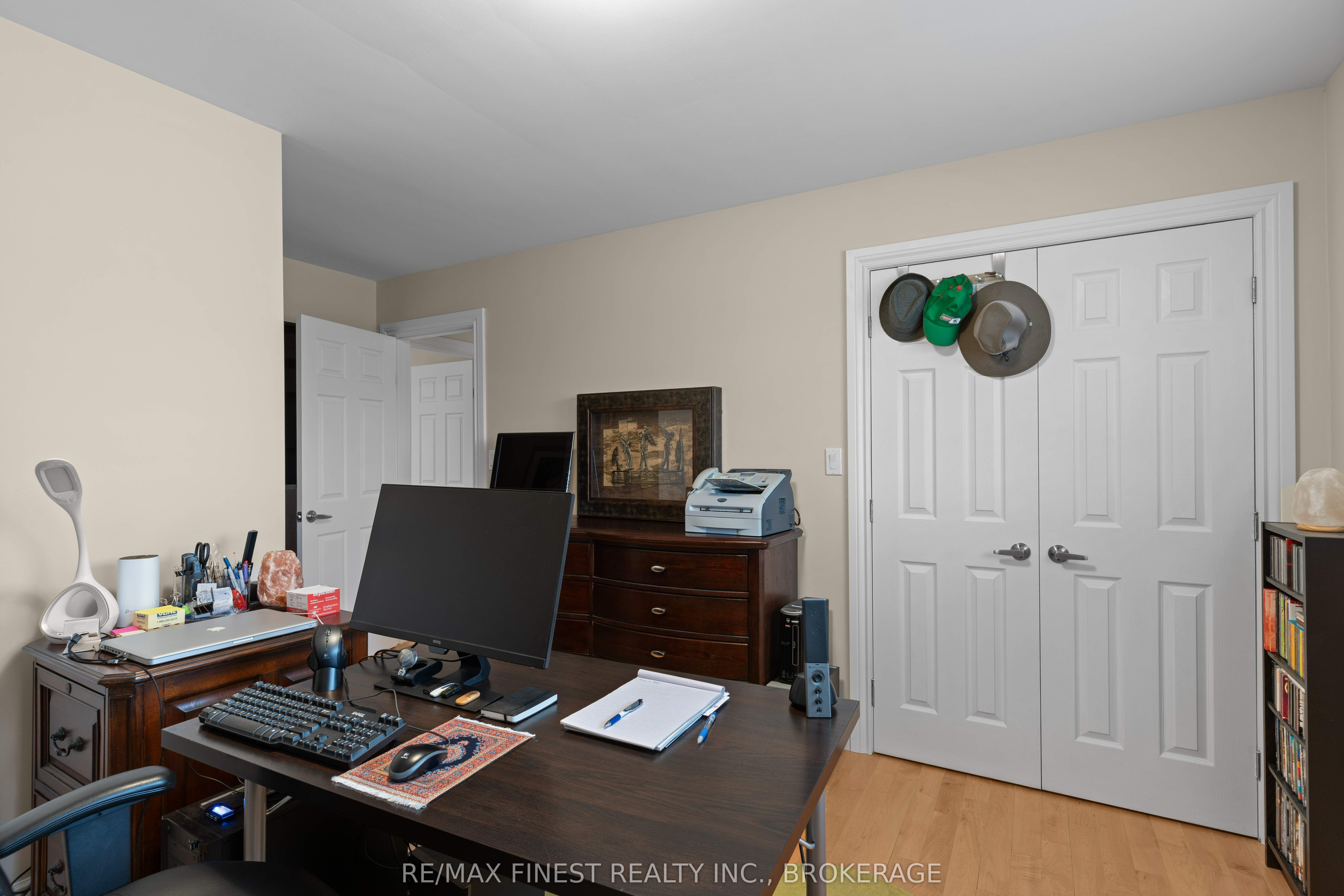 994 Hudson Drive Property Photo 26