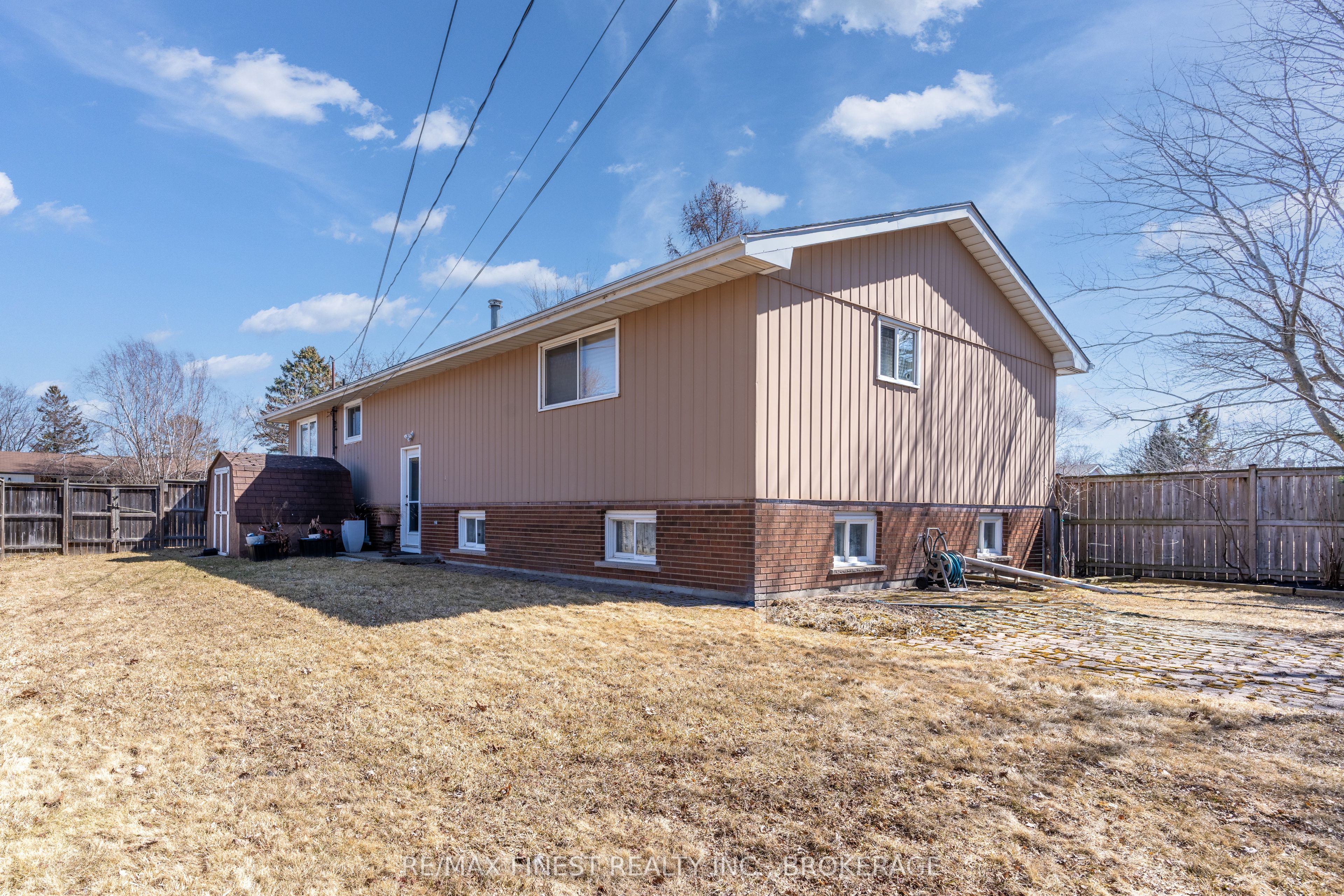 994 Hudson Drive Property Photo 41