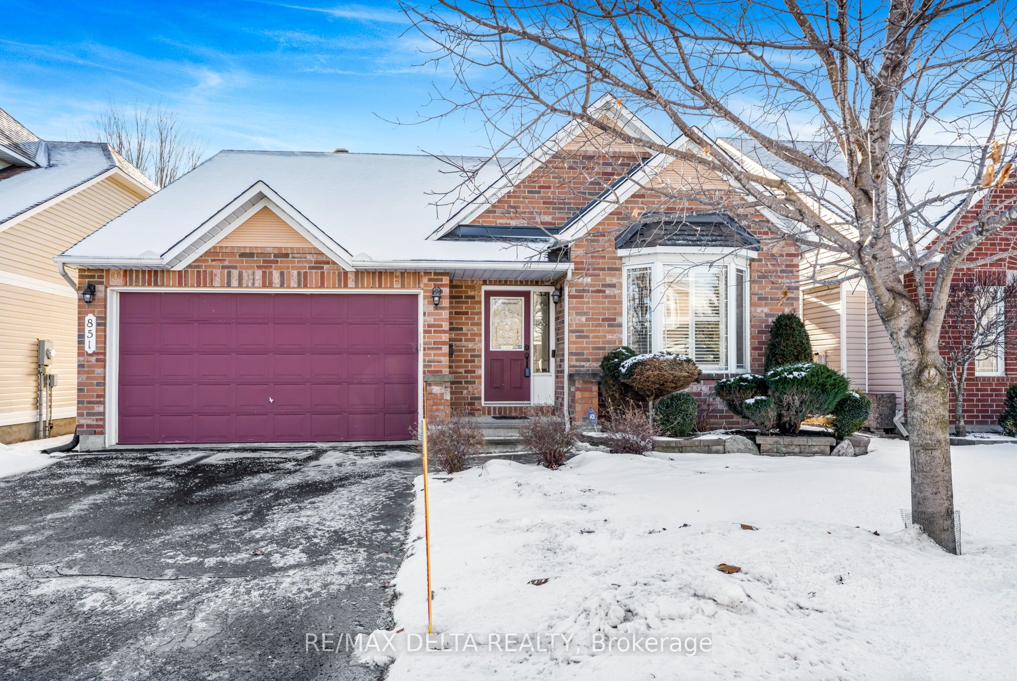 851 Galleria Circle Property Photo 2